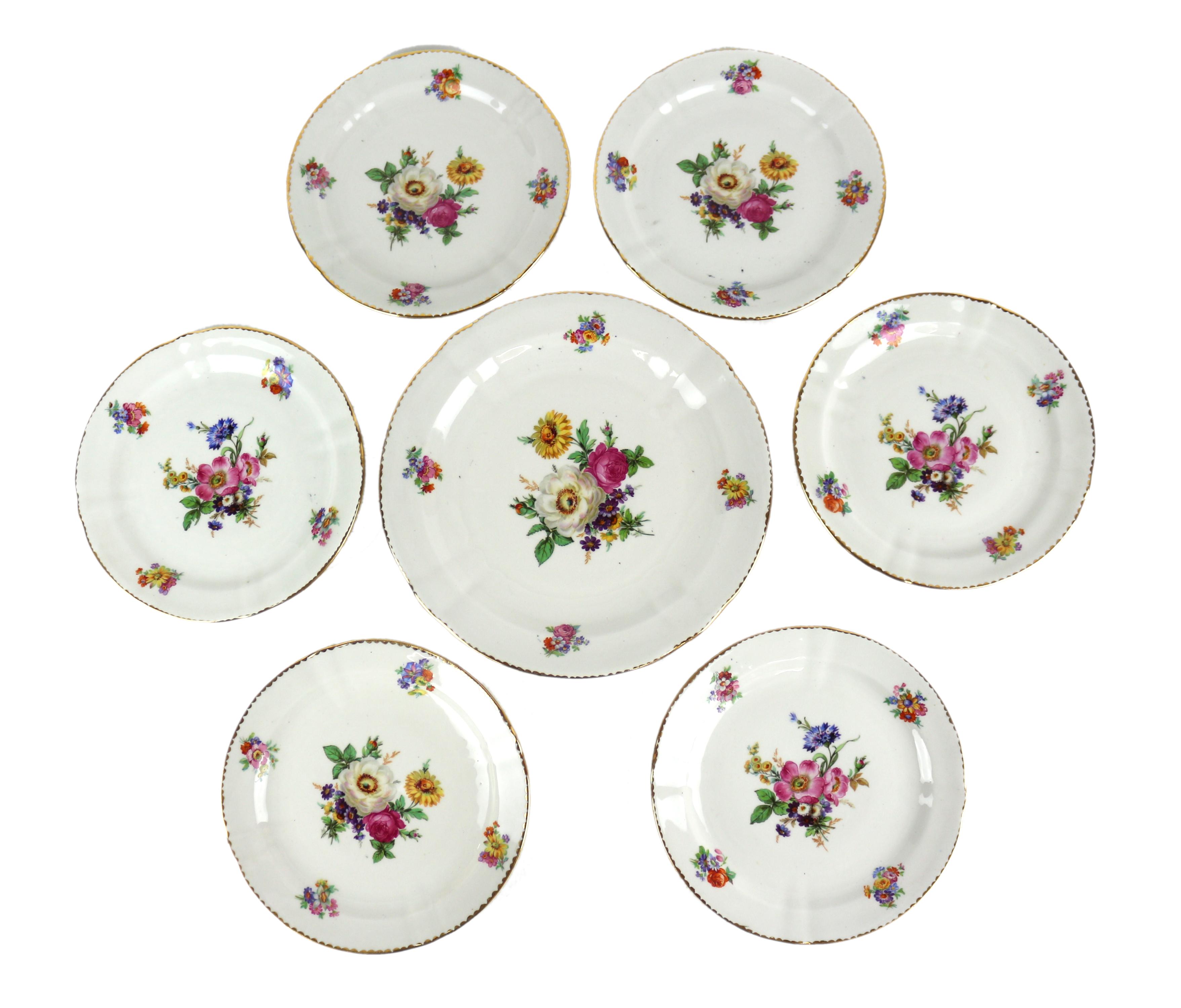 JUEGO DE POSTRE EN PORCELANA DE MEDIADOS DEL S.XX