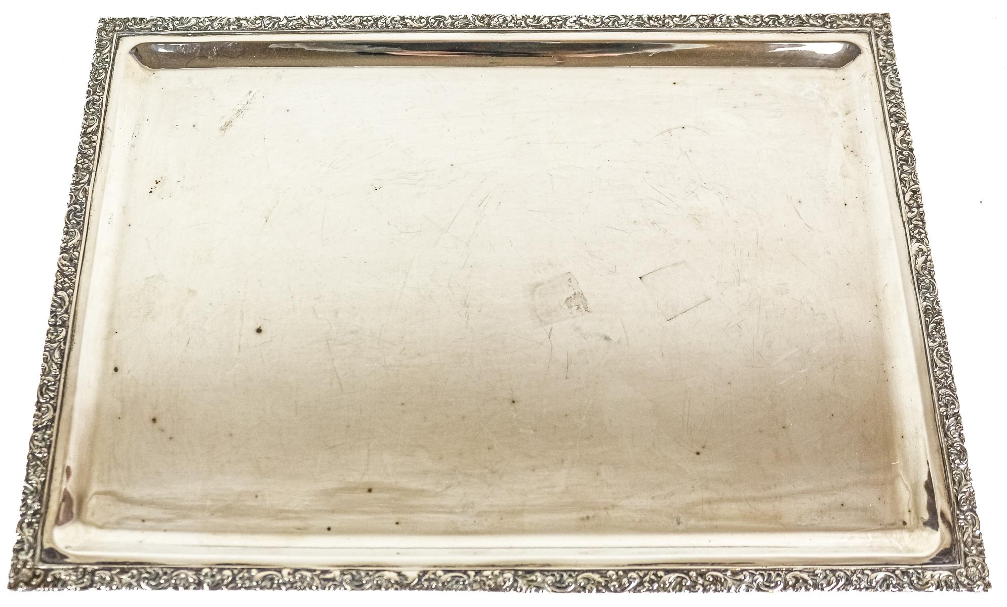 BANDEJA RECTANGULAR DE MEDIADOS DE SIGLO XX