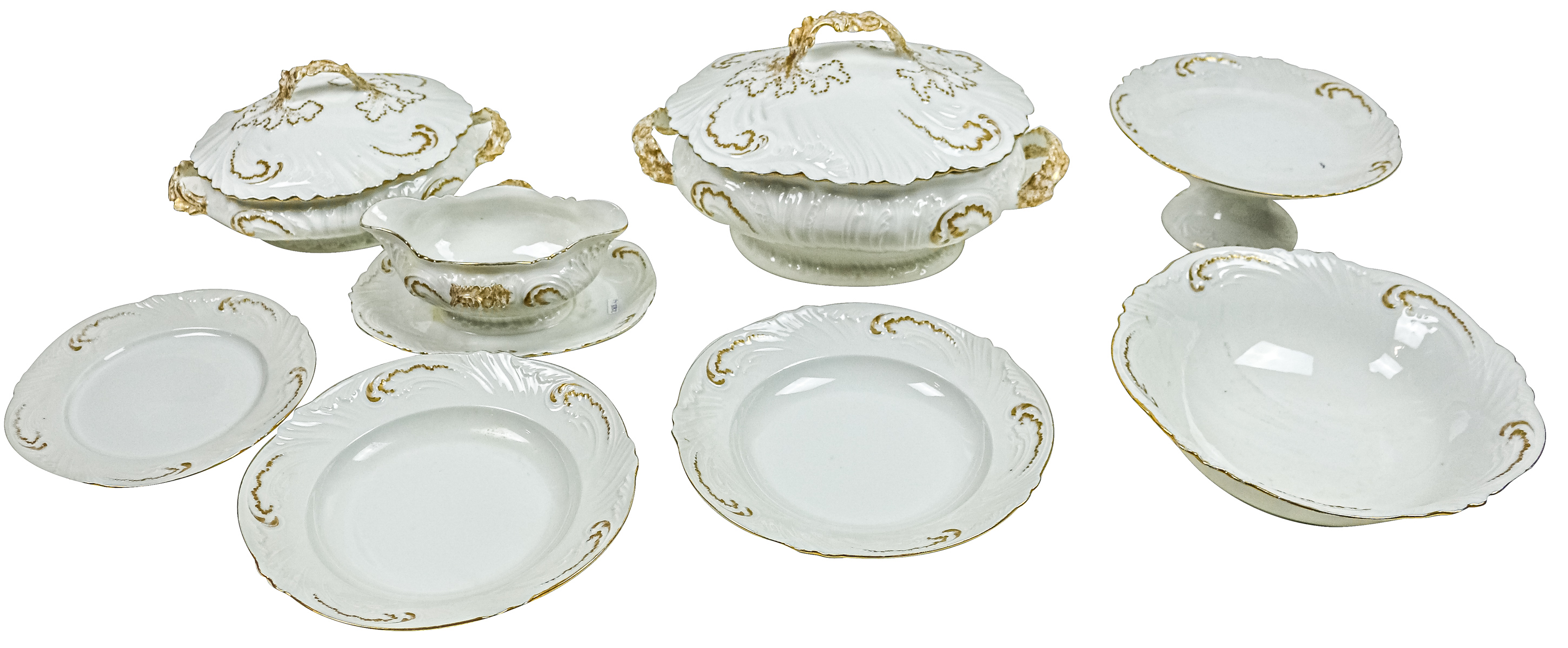 VAJILLA EN PORCELANA DEL PRIMER CUARTO DEL S.XX