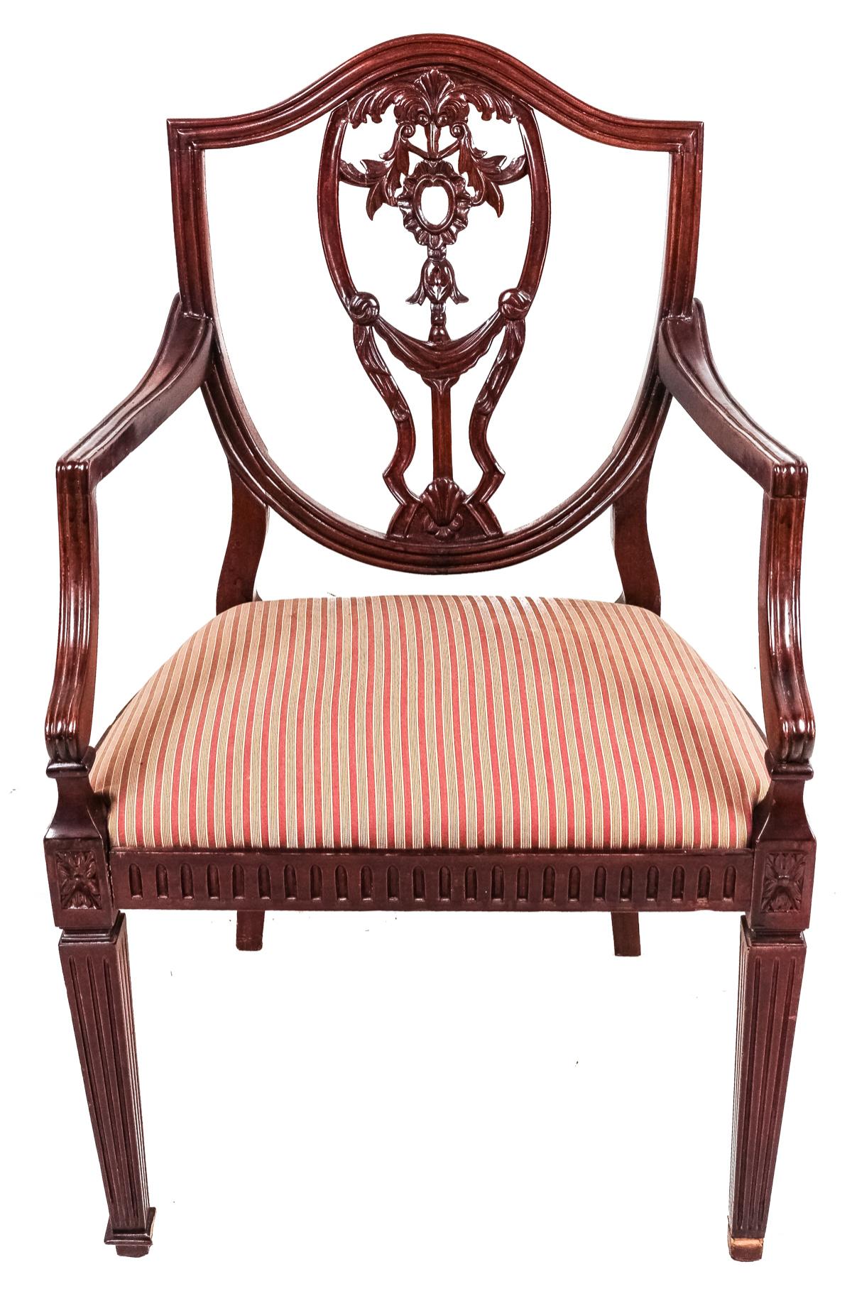 SILLON ESTILO "CHIPPENDALE" DE MEDIADOS DEL S.XX