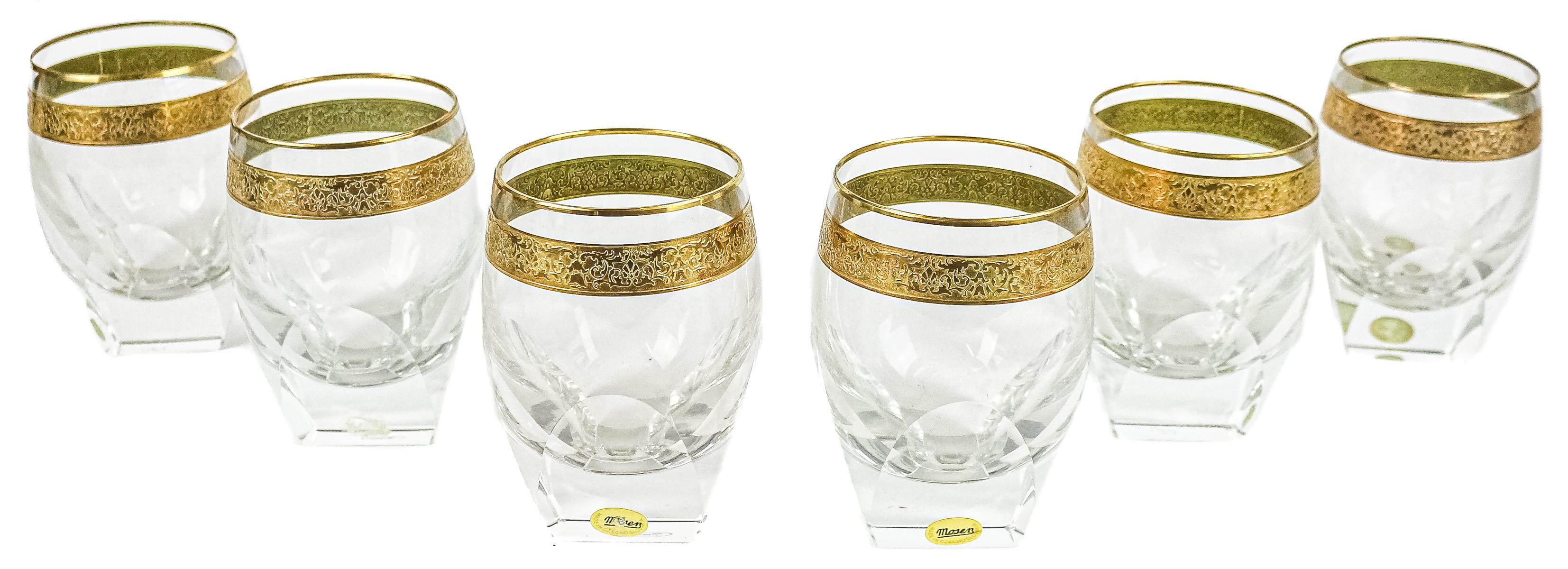 CONJUNTO DE SEIS VASOS EN CRISTAL DEL SEGUNO CUARTO DEL S.XX
