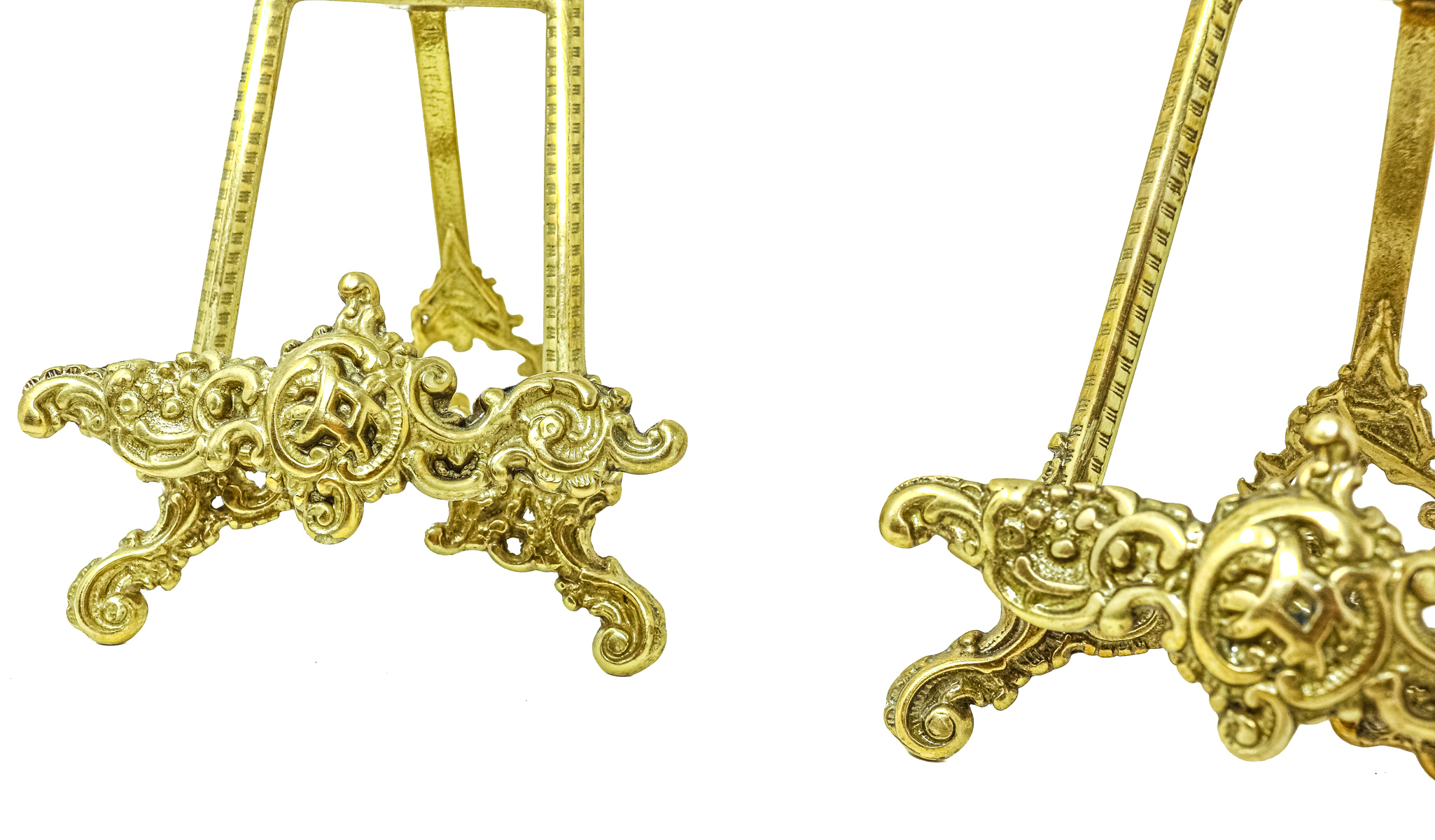 PAREJA DE PEQUEÑOS ATRILES EN BRONCE