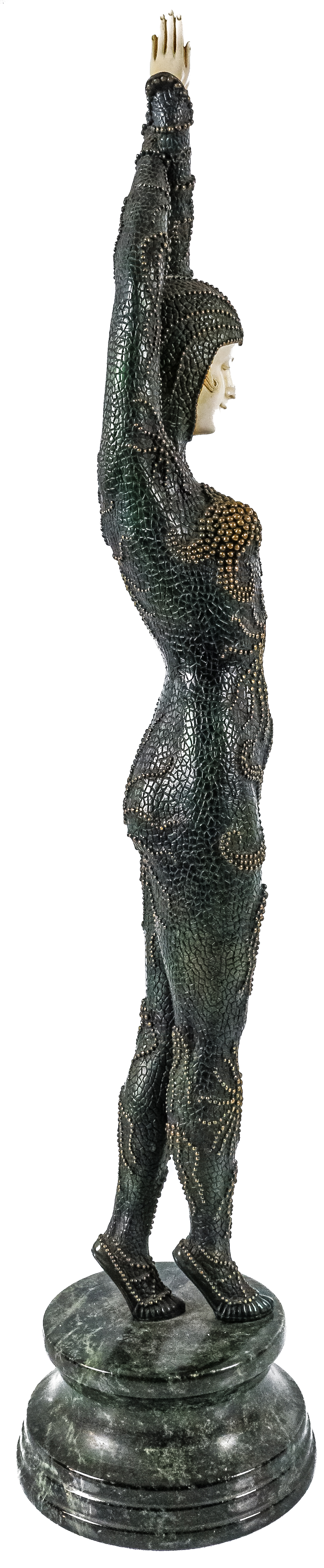 FIGURA CRISOELEFANTINA  DEL ÚLTIMO TERCIO DE SIGLO XX