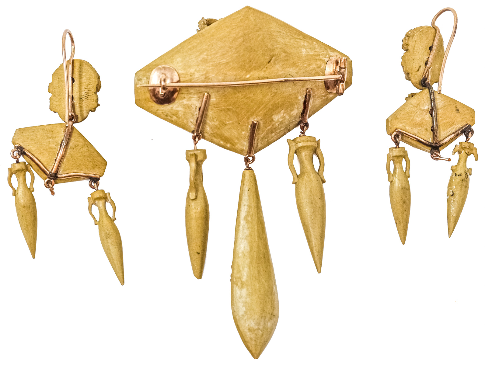 BROCHE Y PENDIENTES ITALIANOS DEL S.XIX
