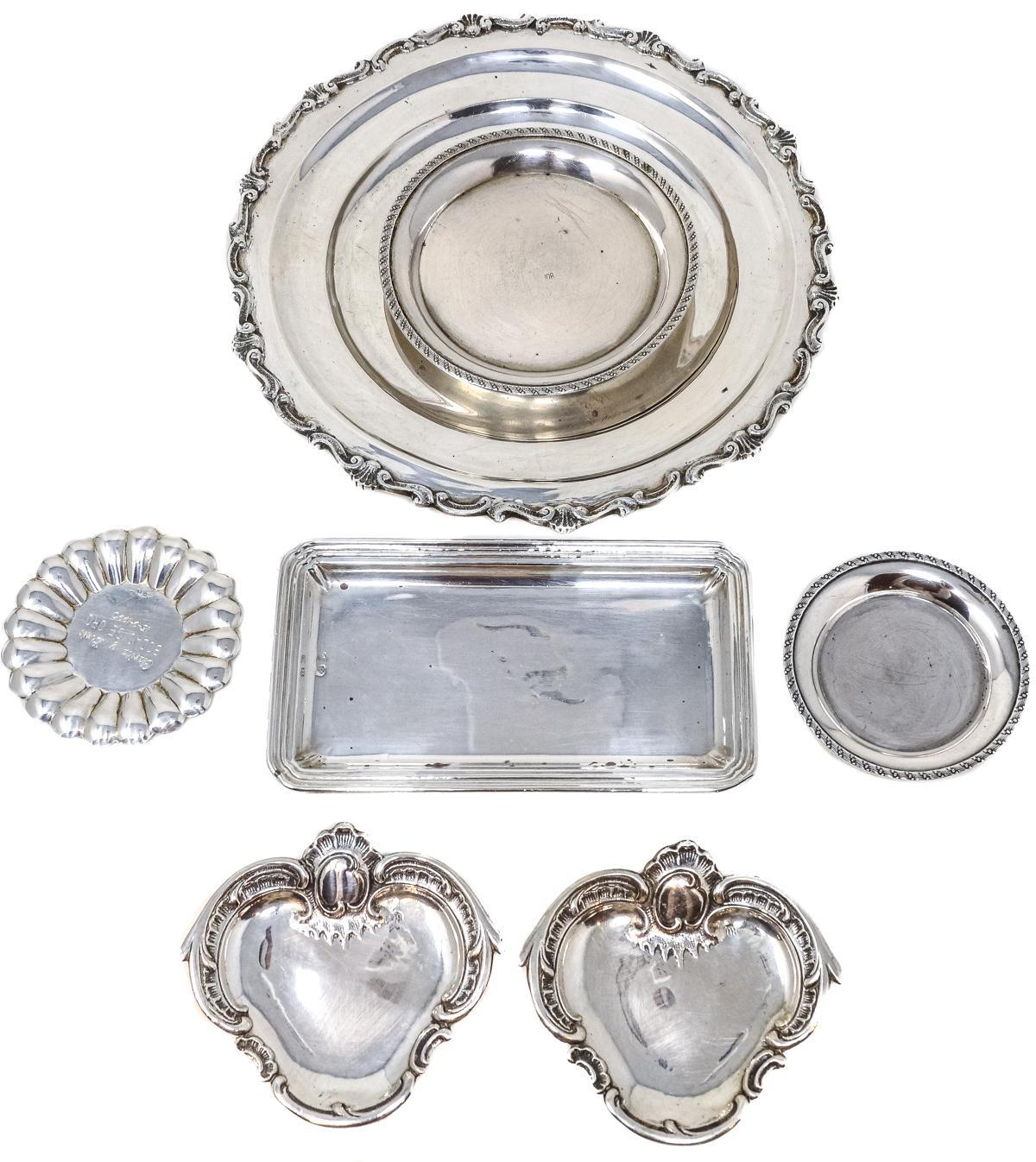 LOTE DE SIETE PLATITOS Y CENTRITOS EN PLATA