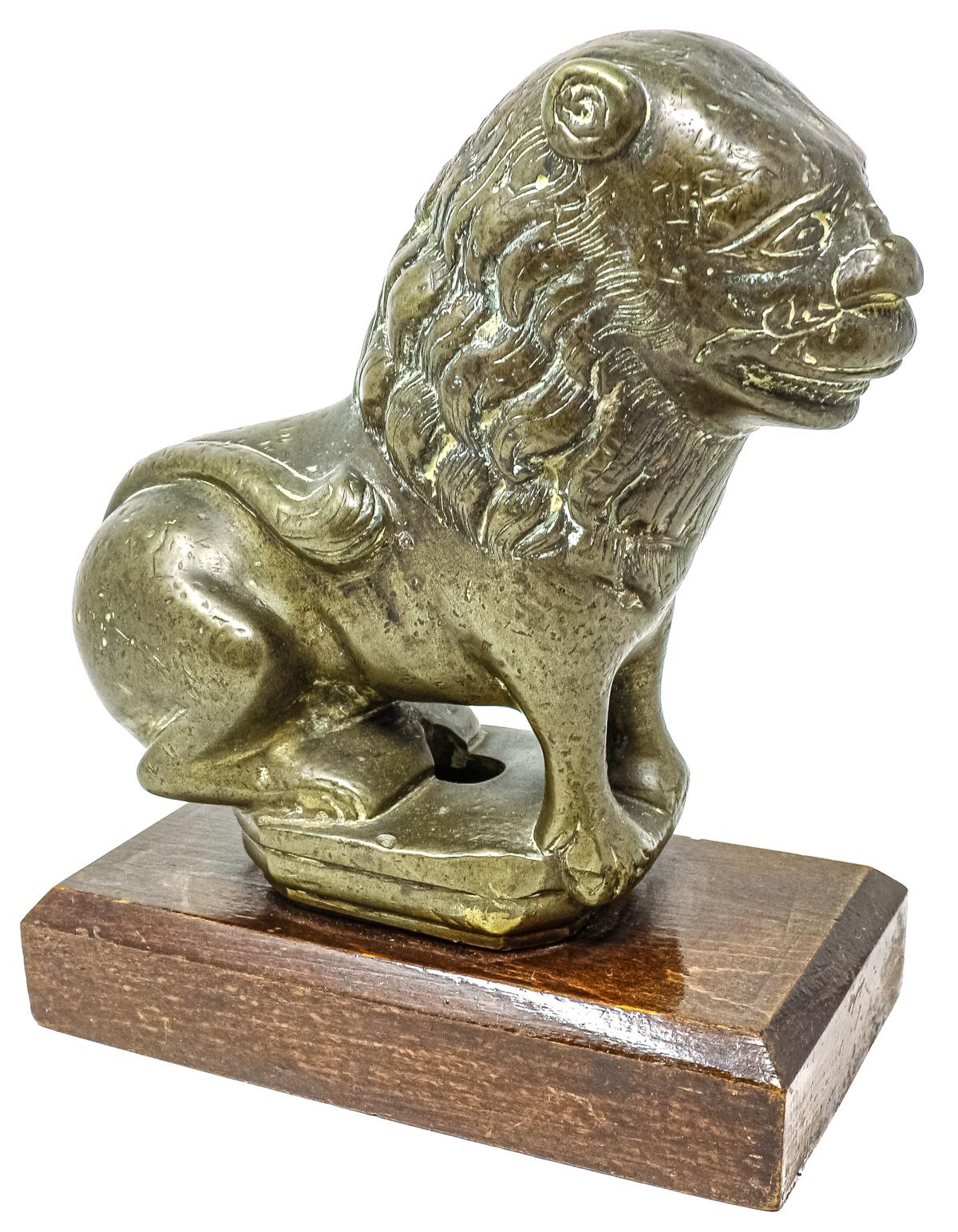 FIGURA EN BRONCE DE MEDIADOS DEL S.XX