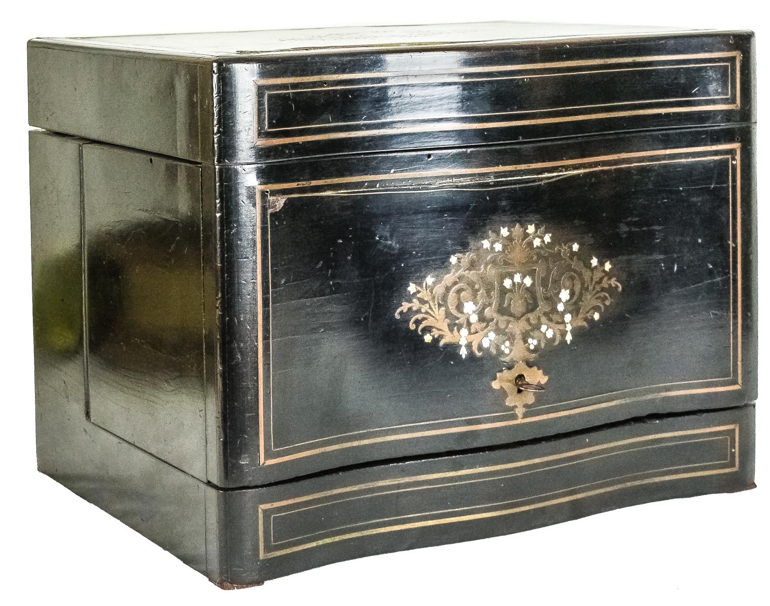 CAJA LICORERA FRANCESA DE FINALES DEL S.XIX