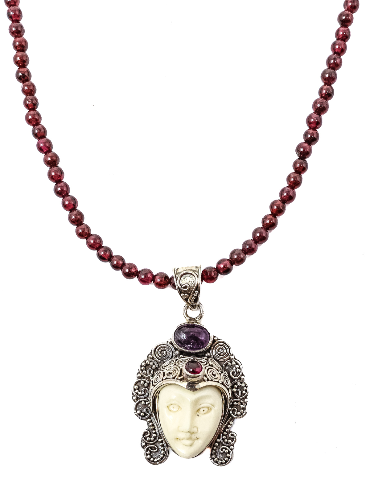 COLLAR DE GRANATES CON COLGANTE