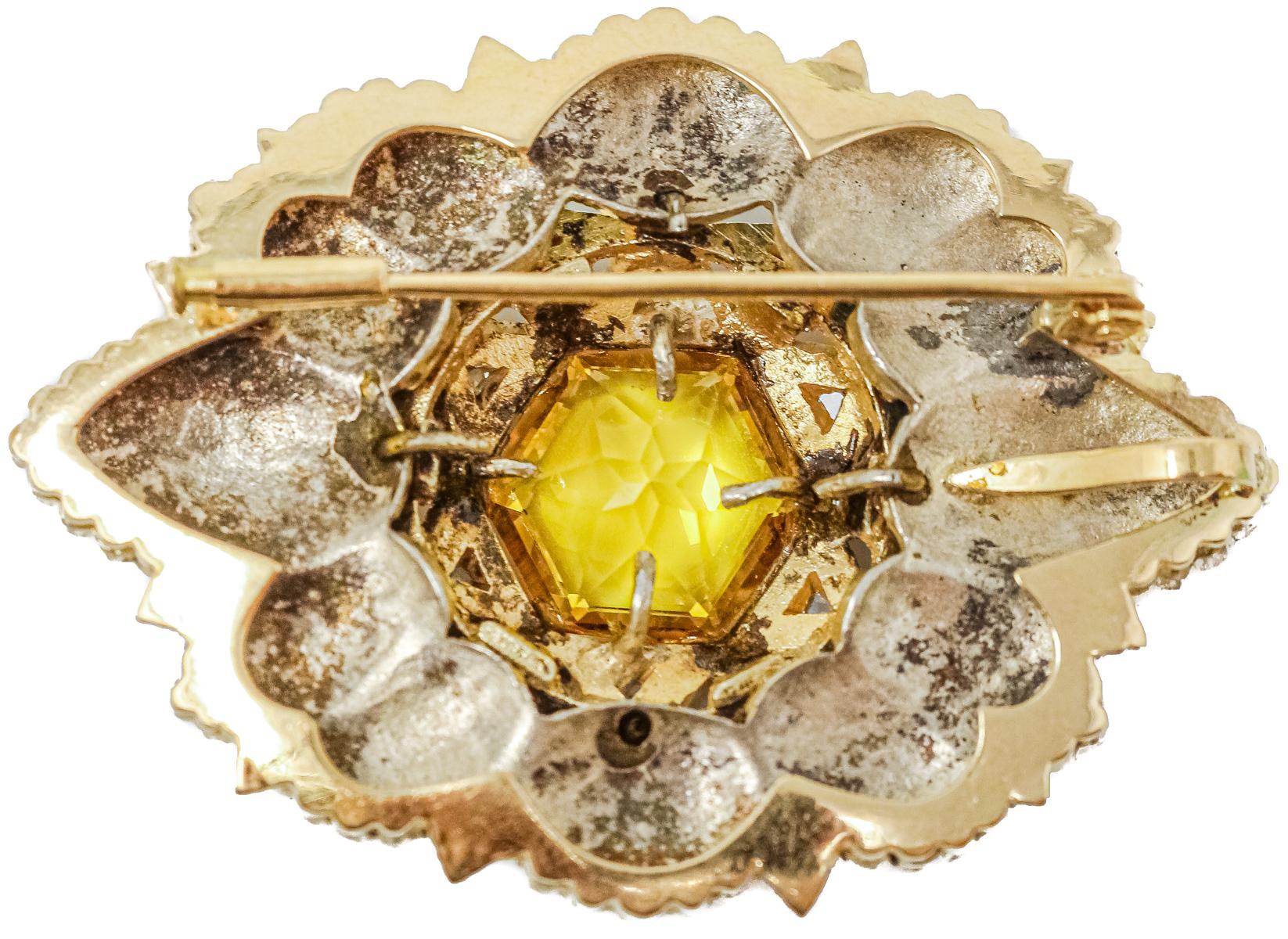 BROCHE COLGANTE DE LOS AÑOS 30-40