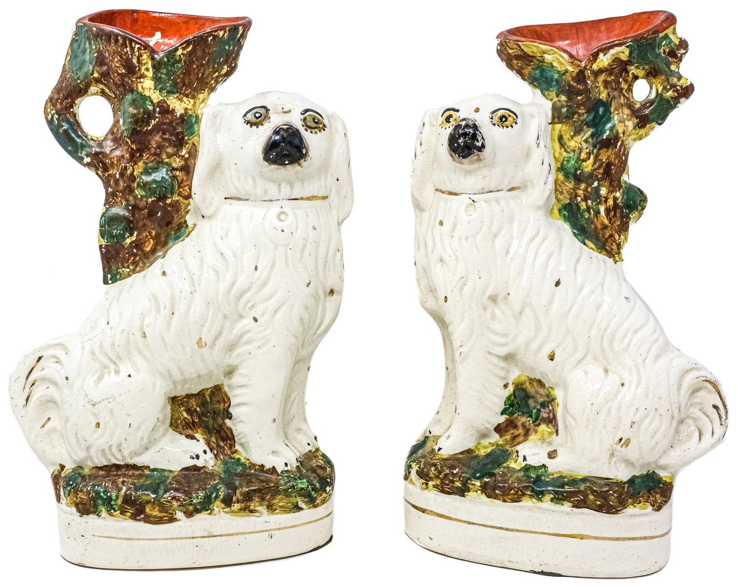 PAREJA DE JARRONES "PERROS" STAFFORD DE FINALES DEL S.XIX