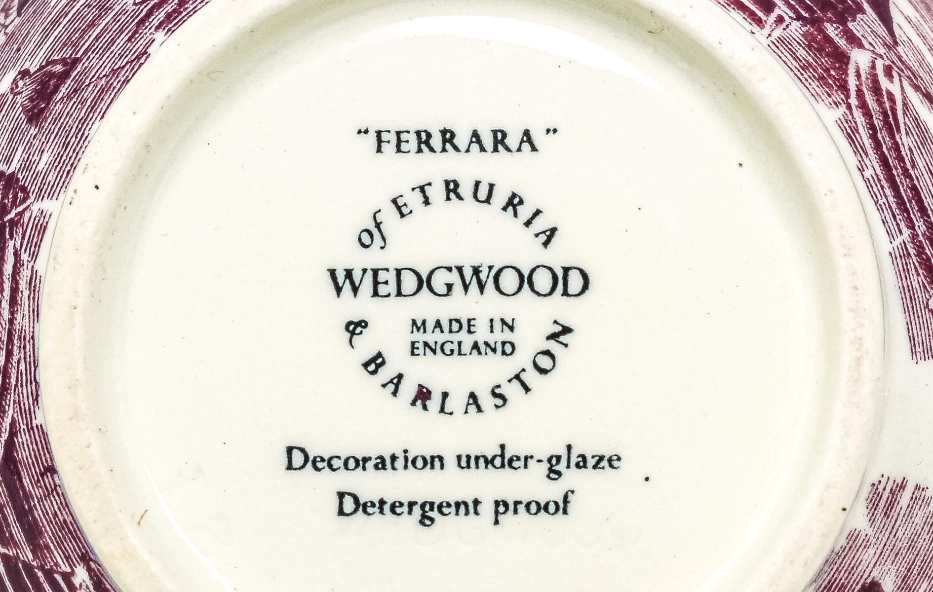 VAJILLA PARA INGLESA 12 SERVICIOS "WEGDWOOD"