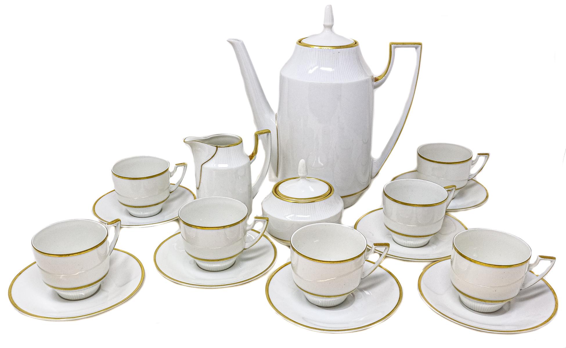 JUEGO DE CAFÉ PARA 7 SERVICIOS DEL SEGUNDO TERCIO S.XX