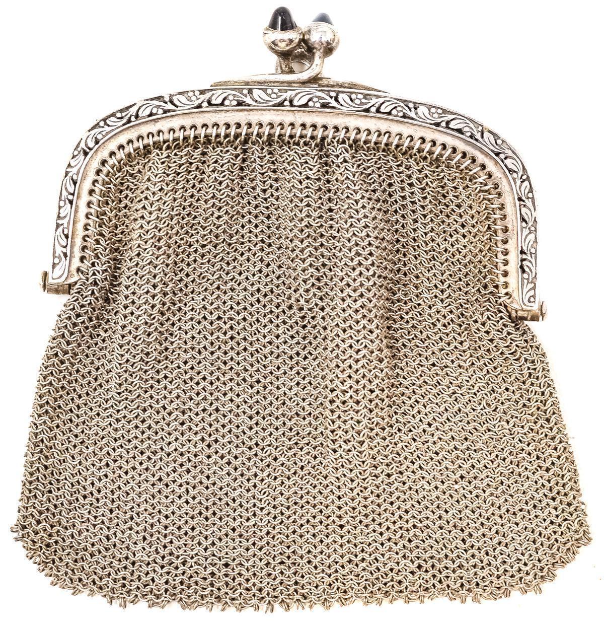 PEQUEÑO MONEDERITO DE MALLA EN PLATA