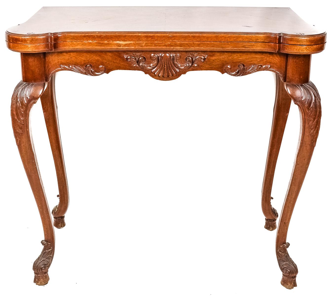 MESA DE  JUEGO DE MEDIADOS DEL S.XX