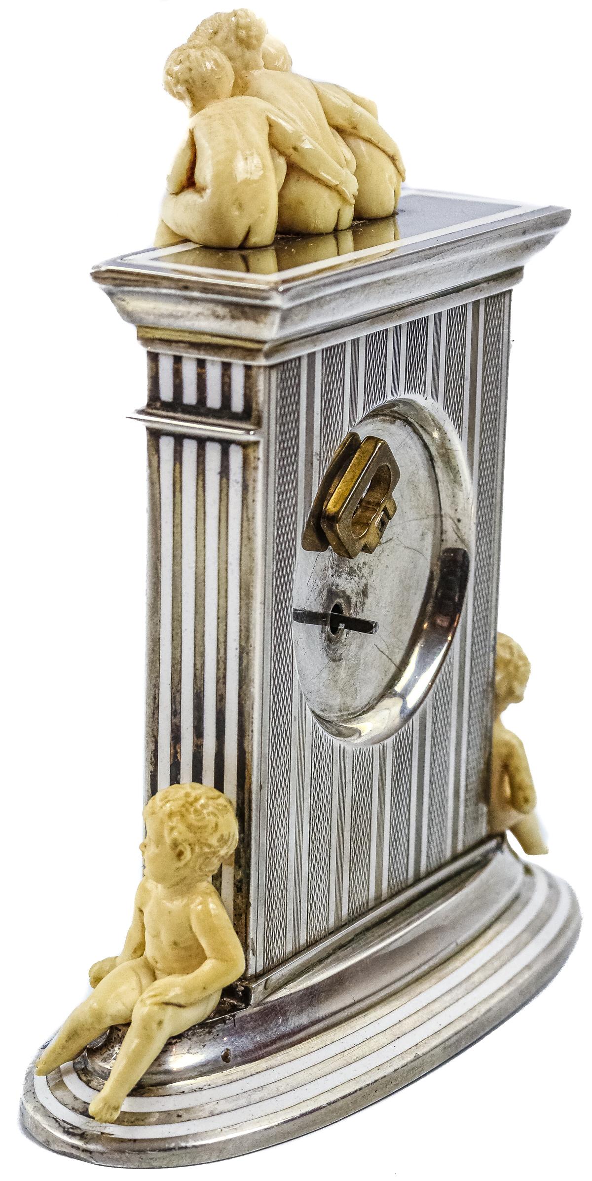 PEQUEÑO RELOJ DE SOBREMESA "CONTY" SEGUNDO CUARTO DEL S.XX