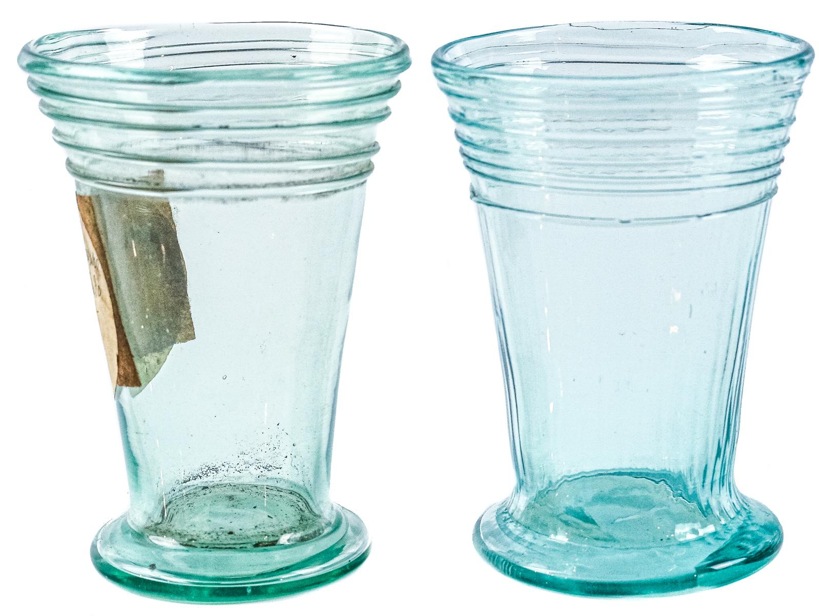 DOS VASITOS EN CRISTAL SOPLADO S.XIX