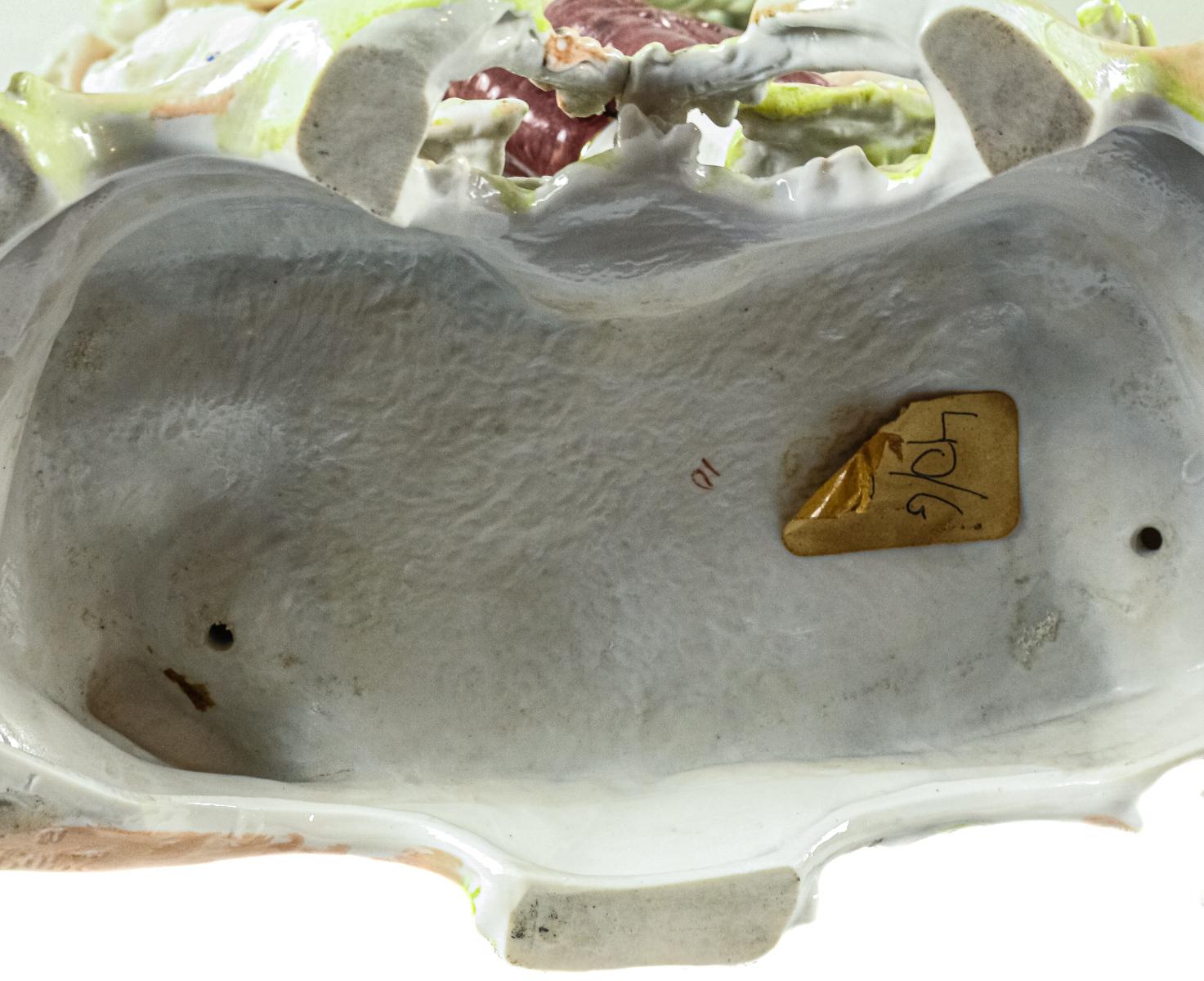FIGURA EN PORCELANA DE MEDIADOS DEL S.XX
