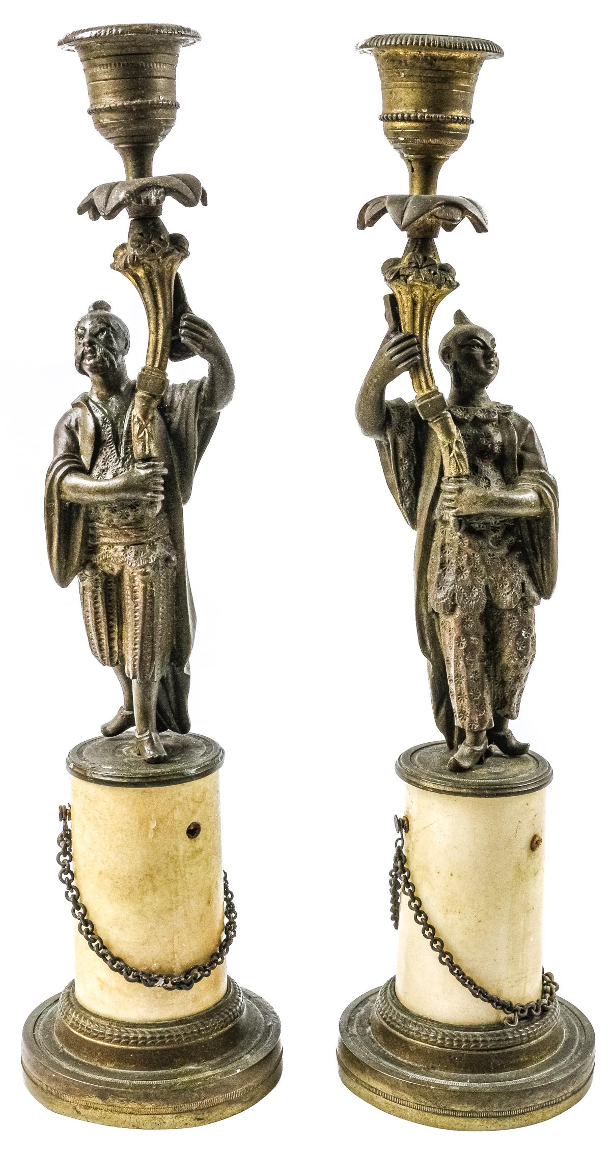 PAREJA DE CANDELEROS DE FINALES DEL S.XIX