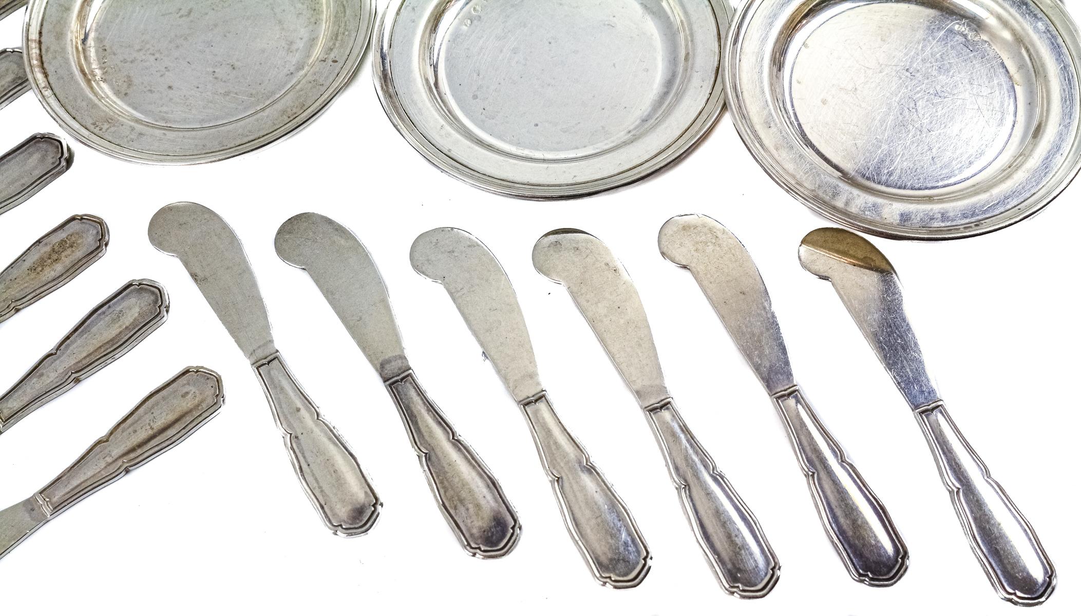 CONJUNTO DE 11 PLATITOS Y 12 PALAS PARA MANTEQUILLA EN PLATA
