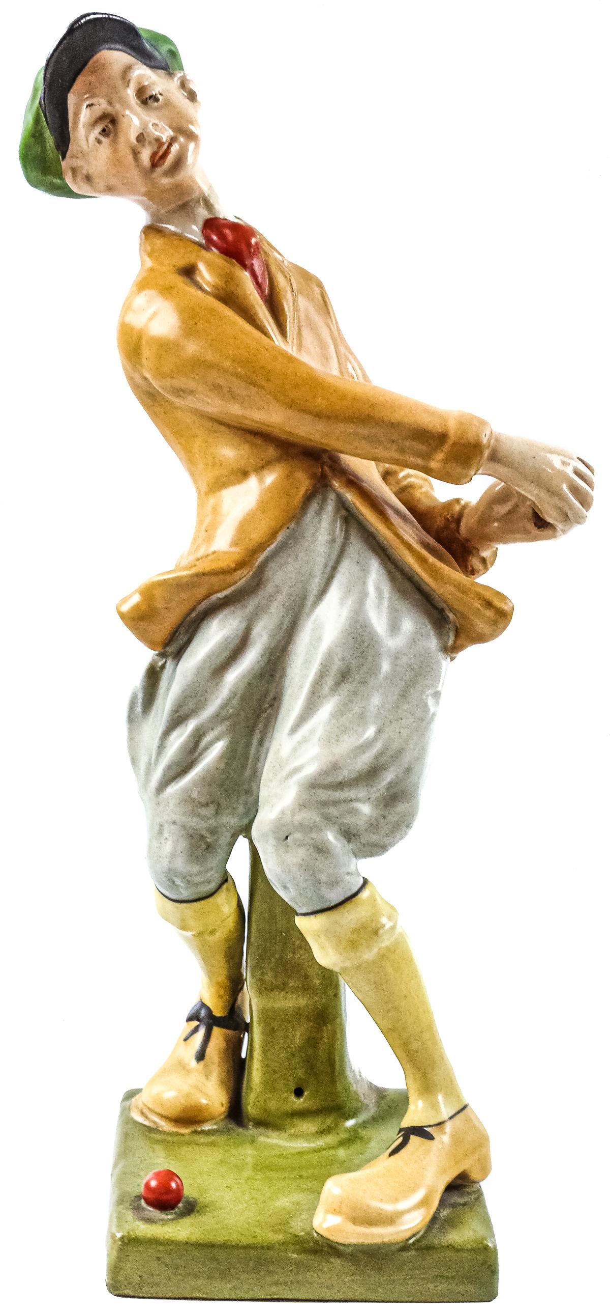 FIGURA EN PORCELANA AUSTRÍACA DEL SEGUNDO CUARTO DEL S.XX