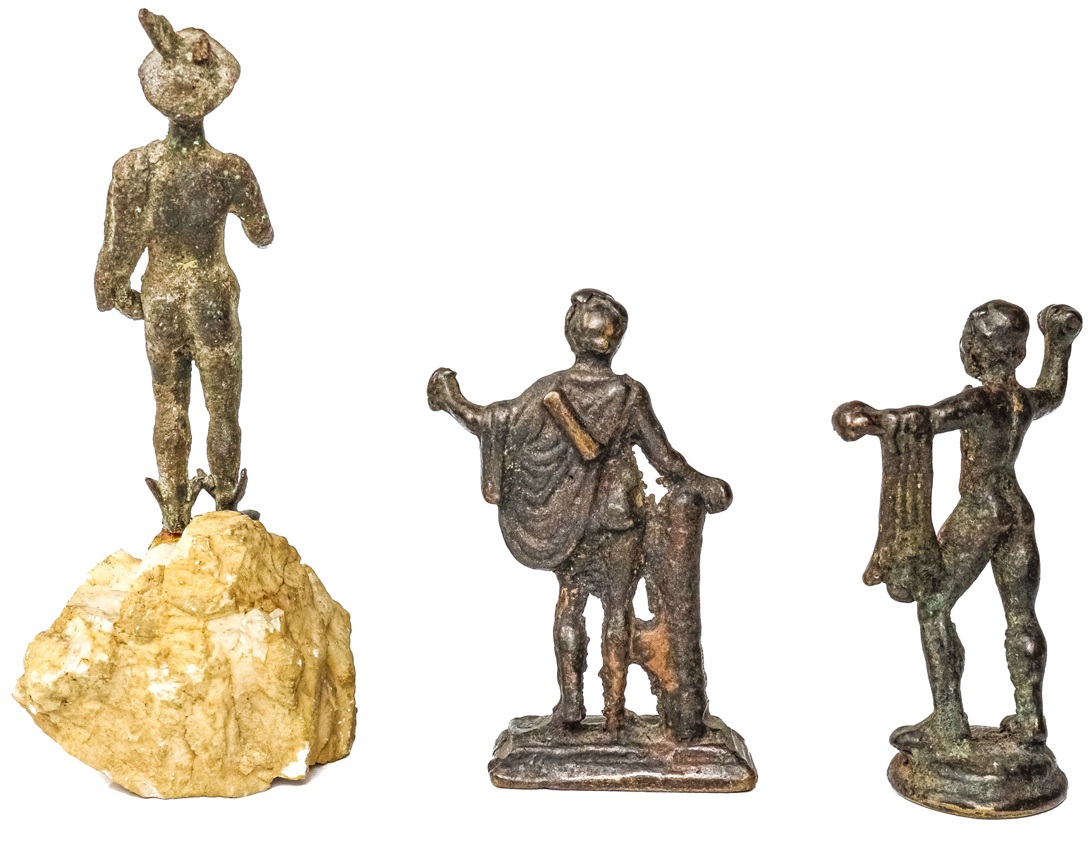 TRES PEQUEÑAS FIGURAS EN BRONCE