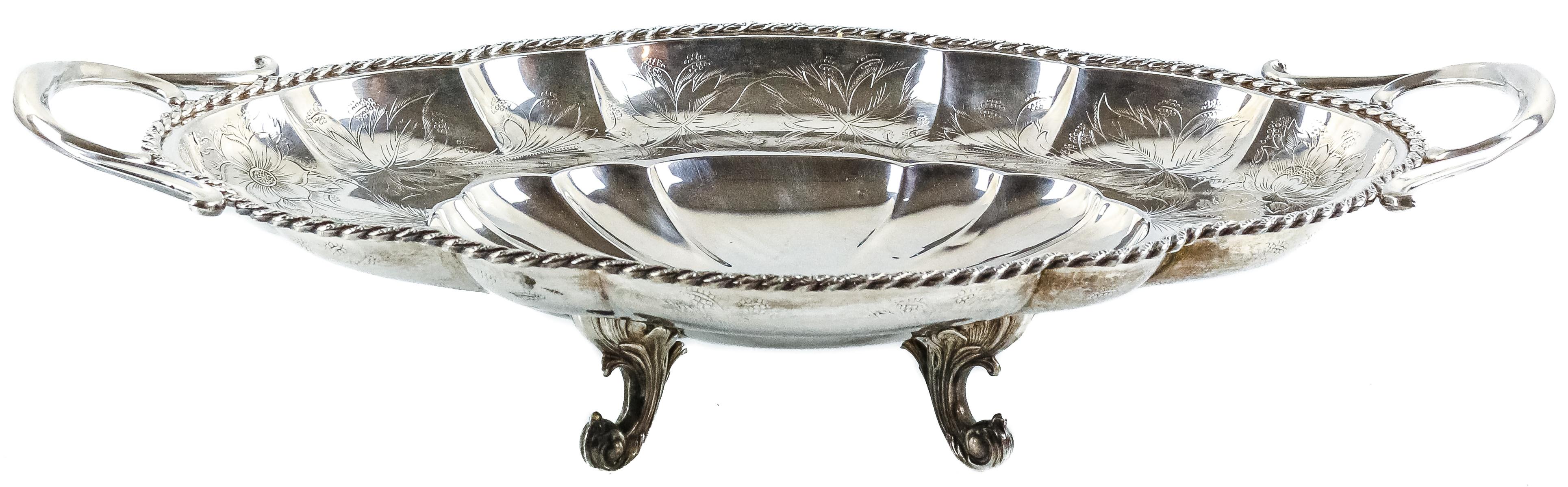 GRAN CENTRO DE MESA EN PLATA DE LA SEGUANDA MITAD DEL S.XX