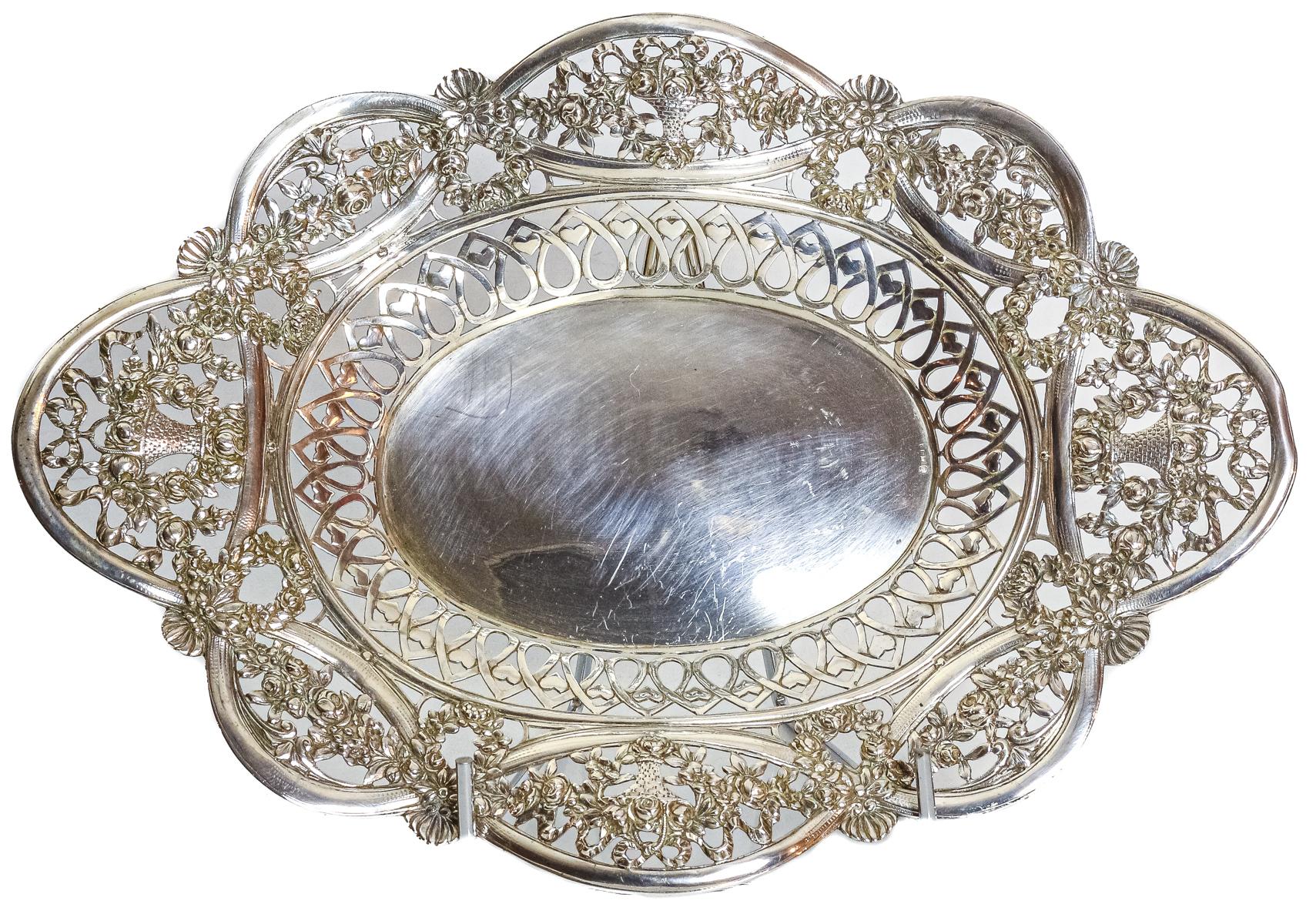 CENTRO DE MESA EN PLATA DE MEDIADOS DEL S.XX