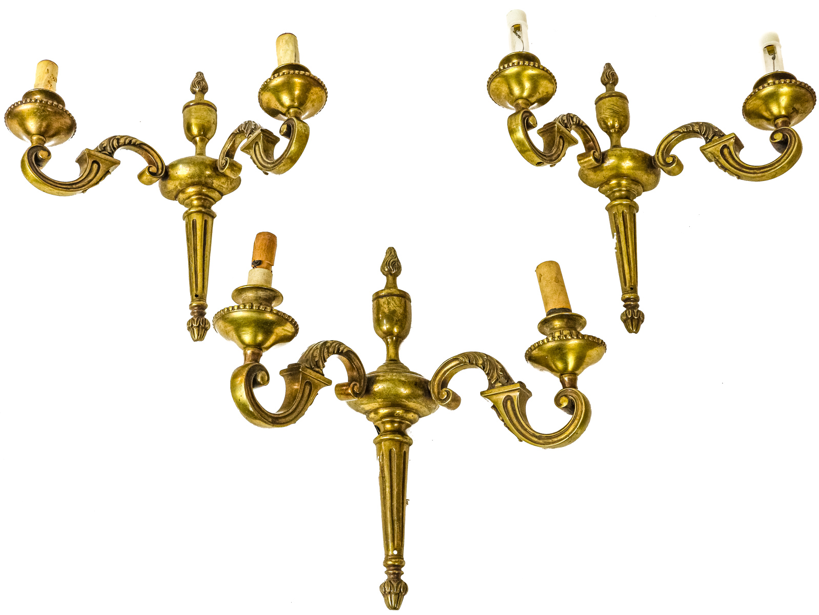TRES APLIQUES DE PARED