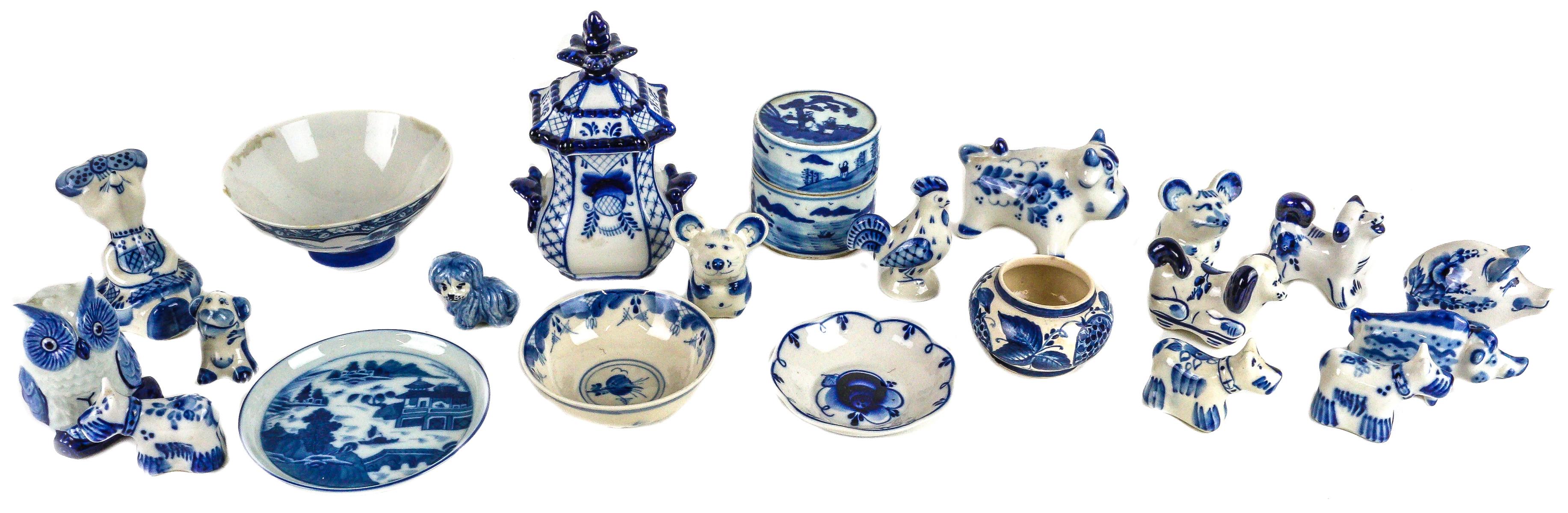 COLECCION DE PIEZAS EN PORCELANA SEGUNDA MITAD DEL S.XX