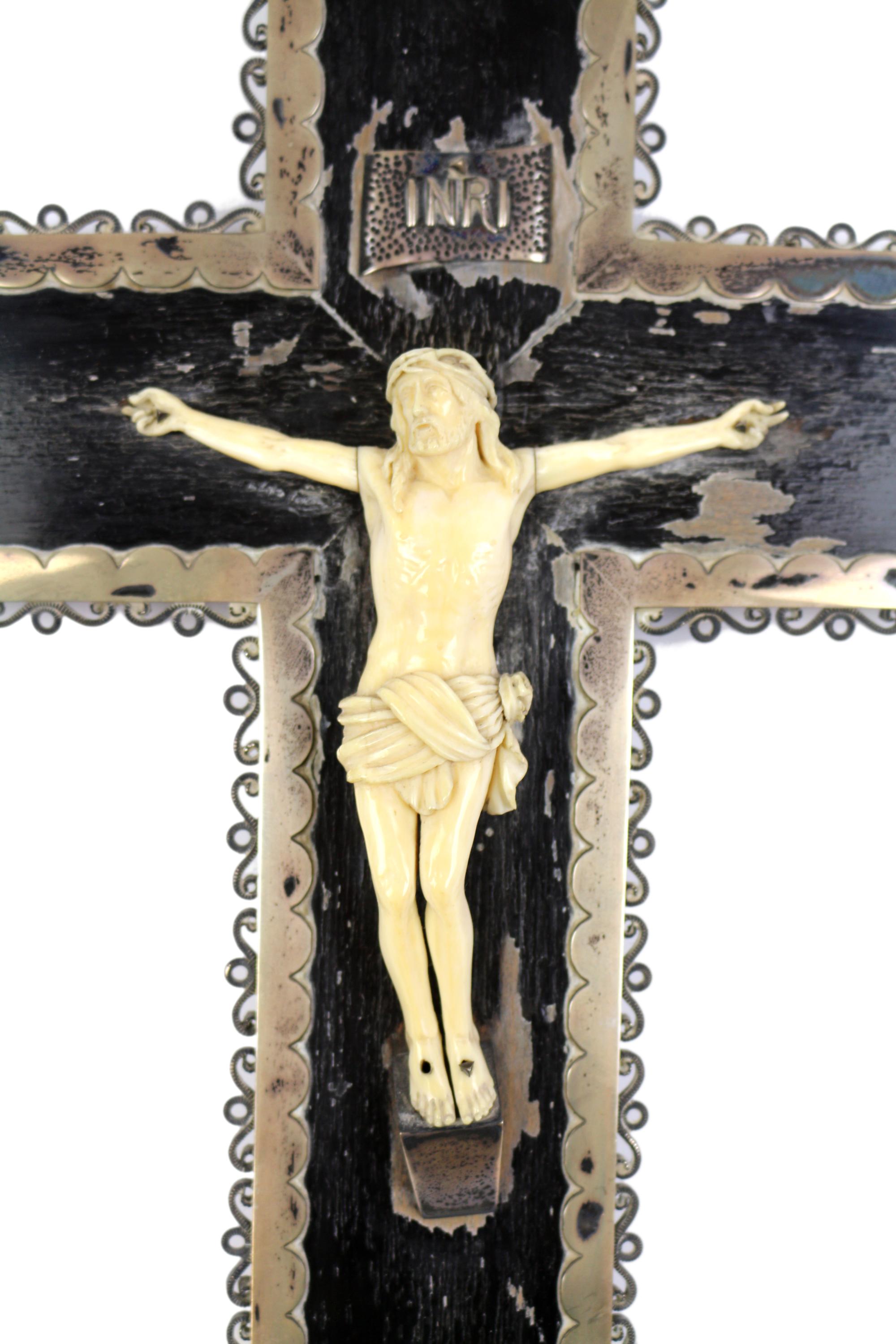 CRUCIFIJO DEL PRIMER TERCIO DEL S.XX
