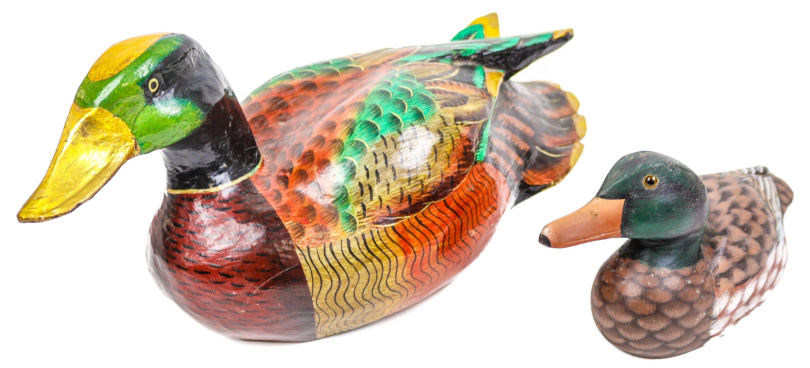DOS PATOS DE RECLAMO DECORATIVOS DE MEDIADOS DEL S.XX
