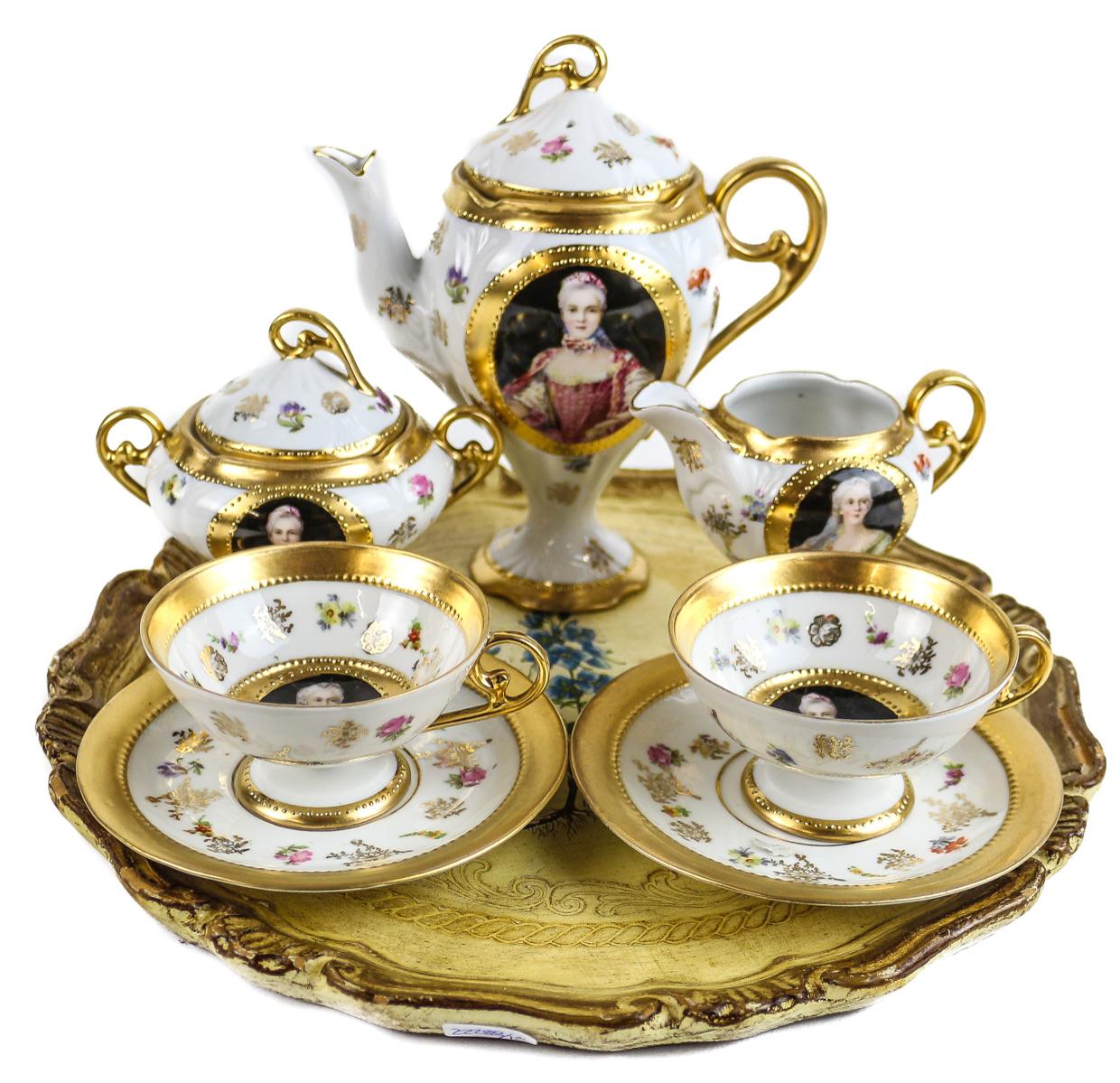 JUEGO DE CAFÉ "TU Y YO" EN PORCELANA PRIMER TERCIO S.XX