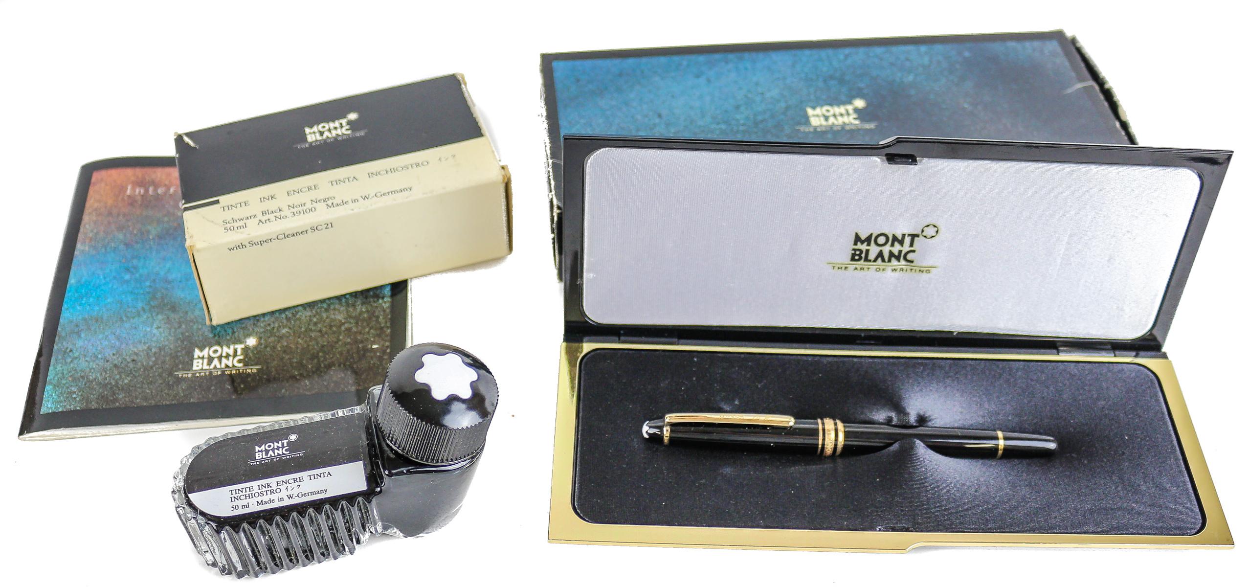 PLUMA ESTILOGRAFICA "MONTBLANC" Y TINTERO