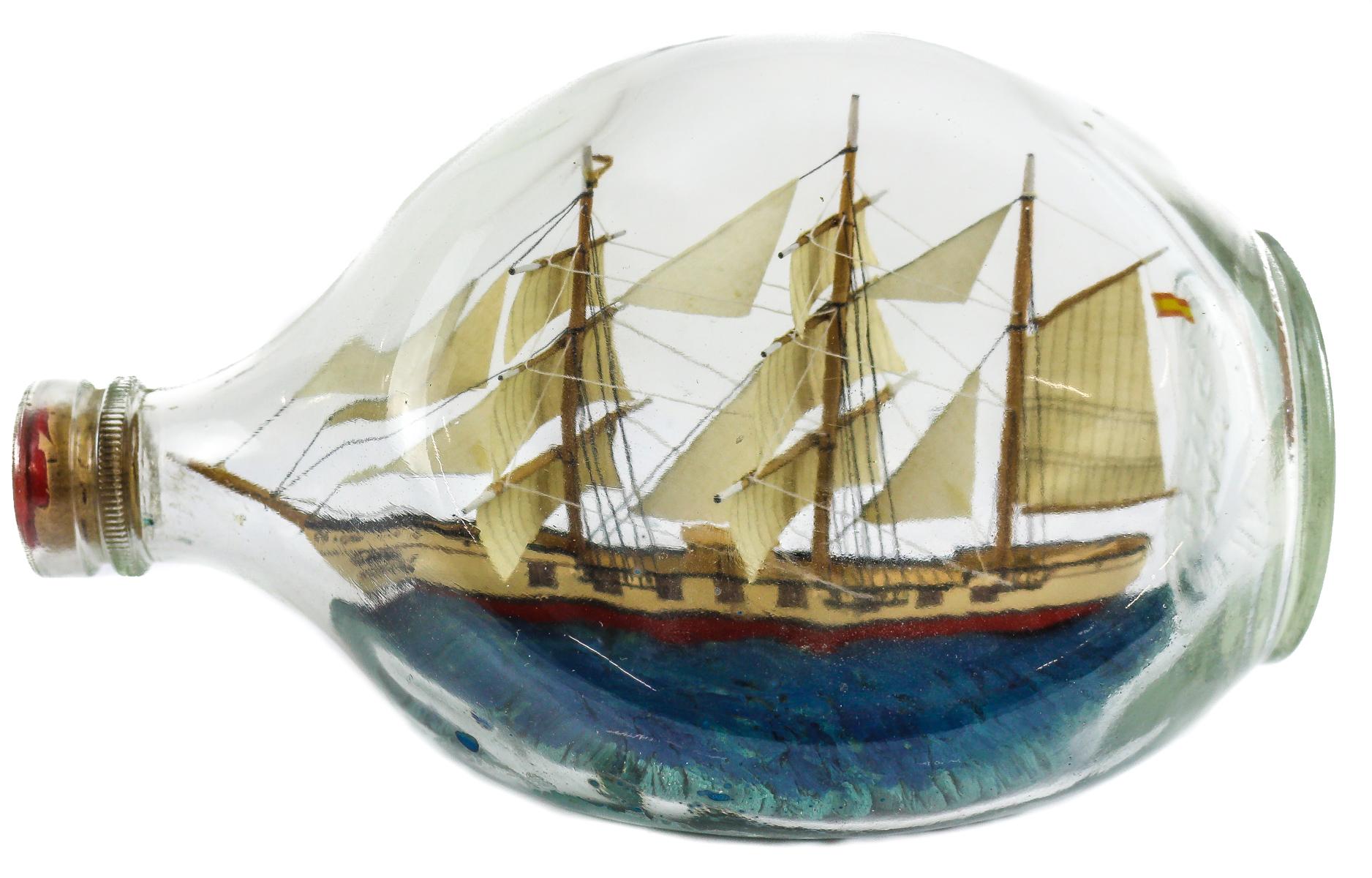 MAQUETA DE BARCO EN BOTELLA