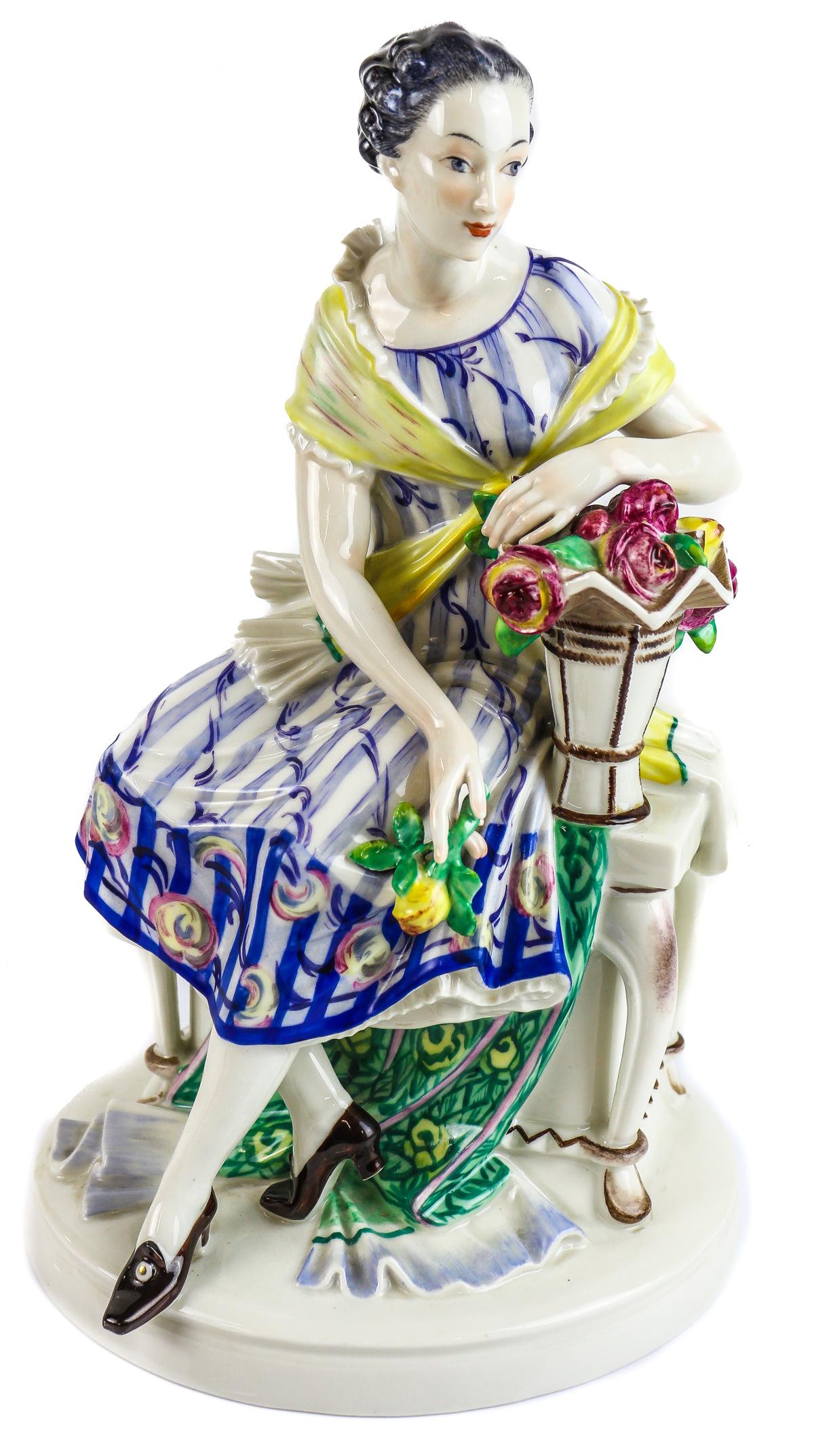 FIGURA EN PORCELANA ALEMANA DEL SEGUNDO TERCIO DEL S.XX