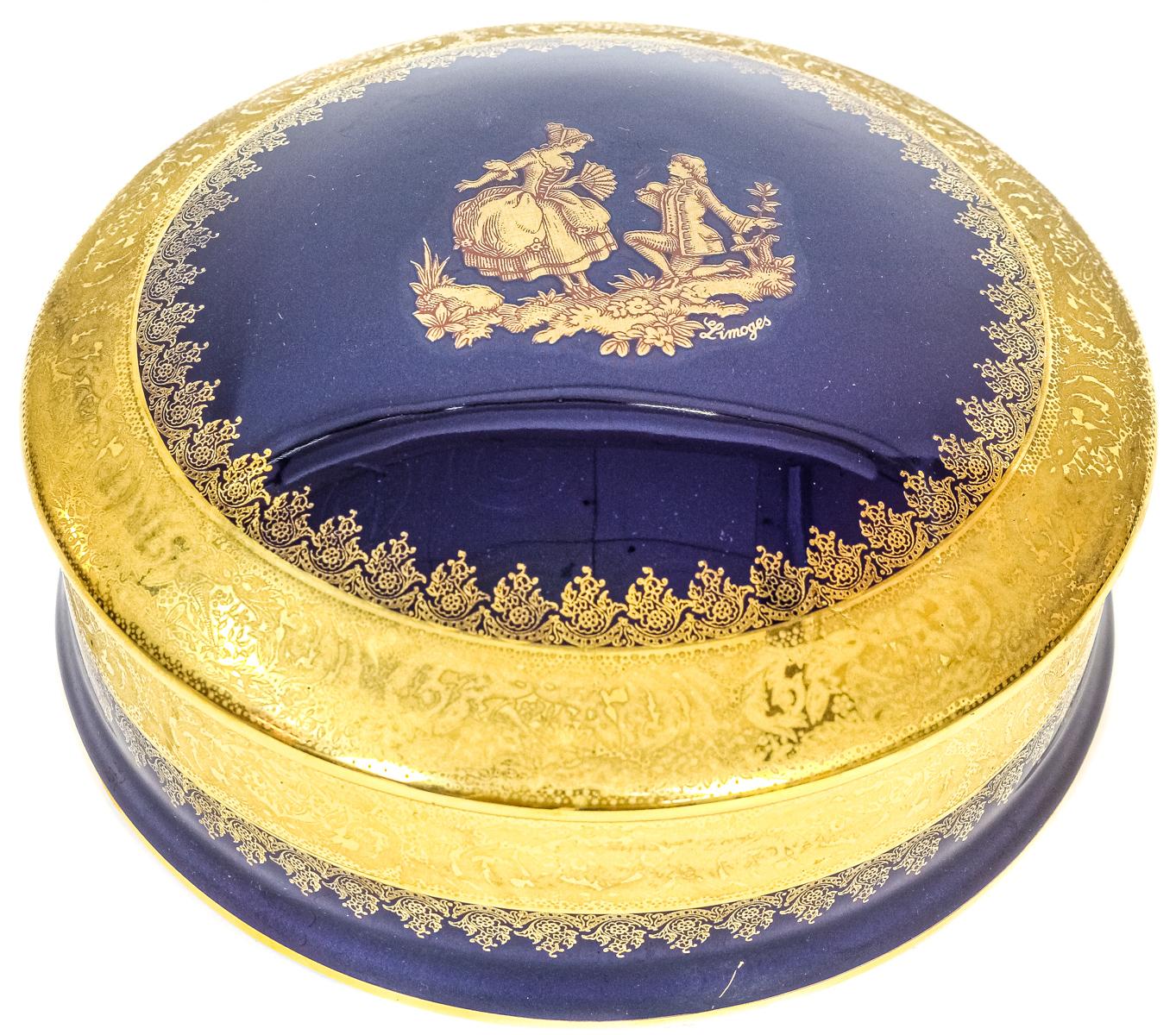GRAN CAJA EN PORCELANA DE LIMOGES SEGUNDA MITAD DEL S.XX