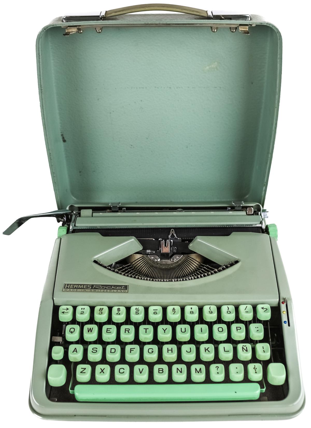 MÁQUINA DE ESCRIBIR  "HERMES ROCKET" AÑOS 70