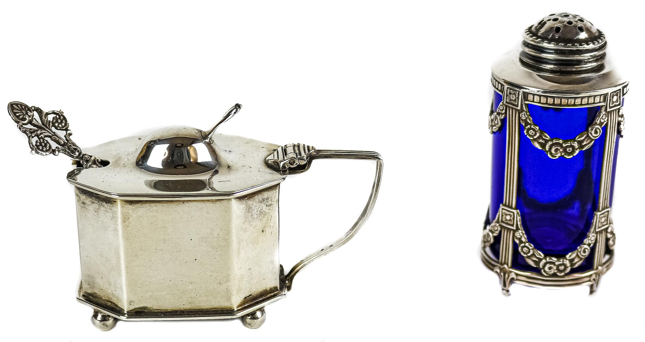 SALERO Y SALSERA DE PLATA INGLESA