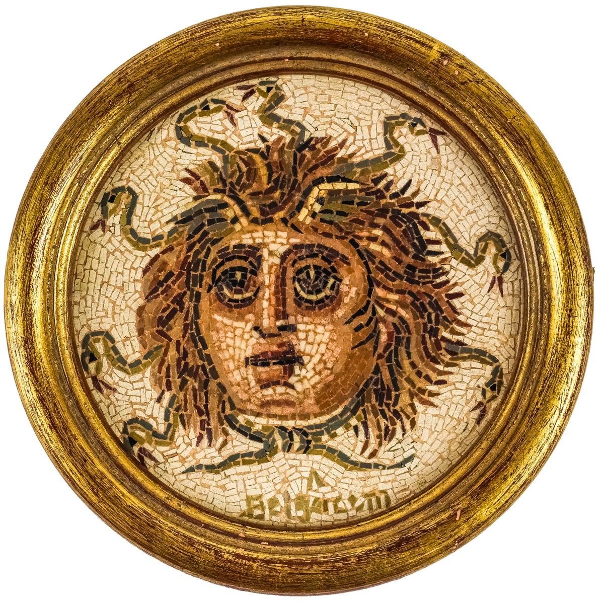MEDALLÓN DECORATIVO EN MICROMOSAICO