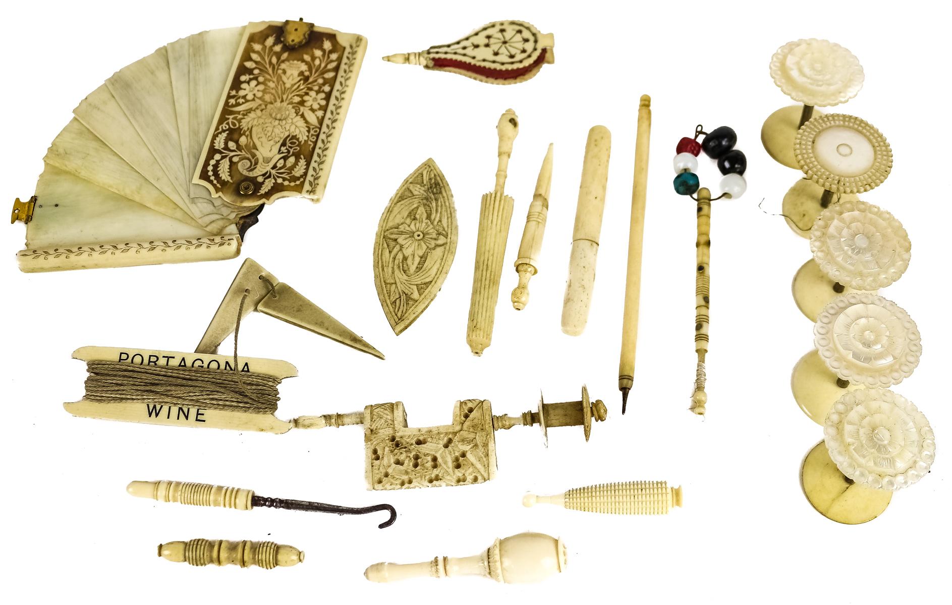 COLECCION DE UTENSILIOS DE COSTURA VICTORIANOS  S.XIX