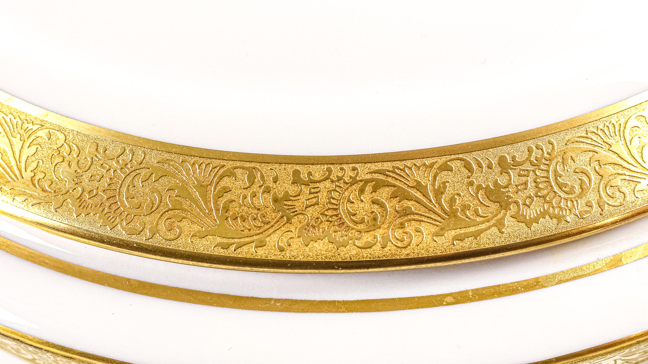 VAJILLA PARA 12 SERVICIOS EN PORCELANA DE LIMOGES