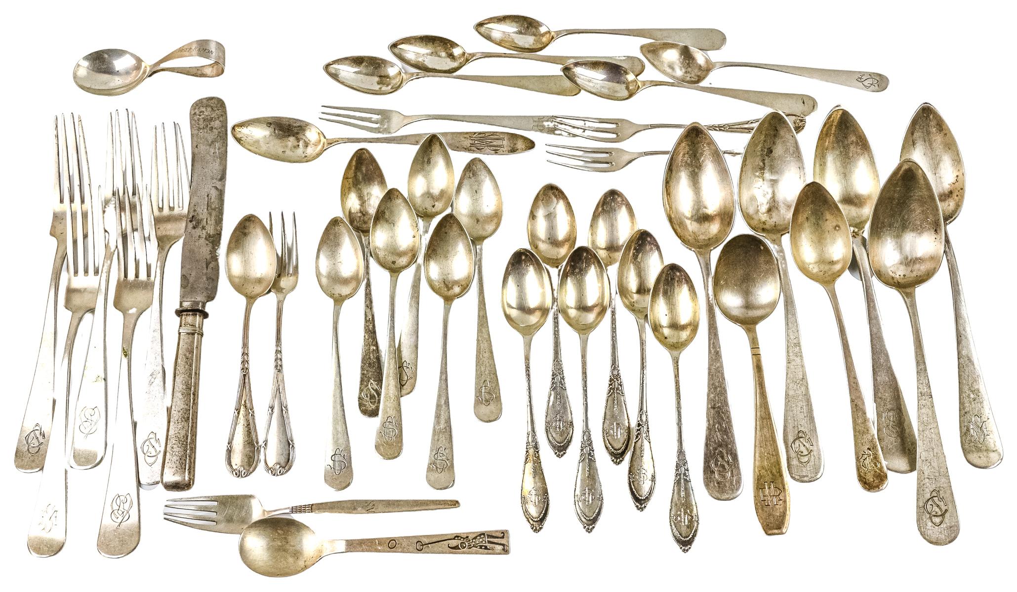 CONJUNTO DE CUBIERTOS EN PLATA