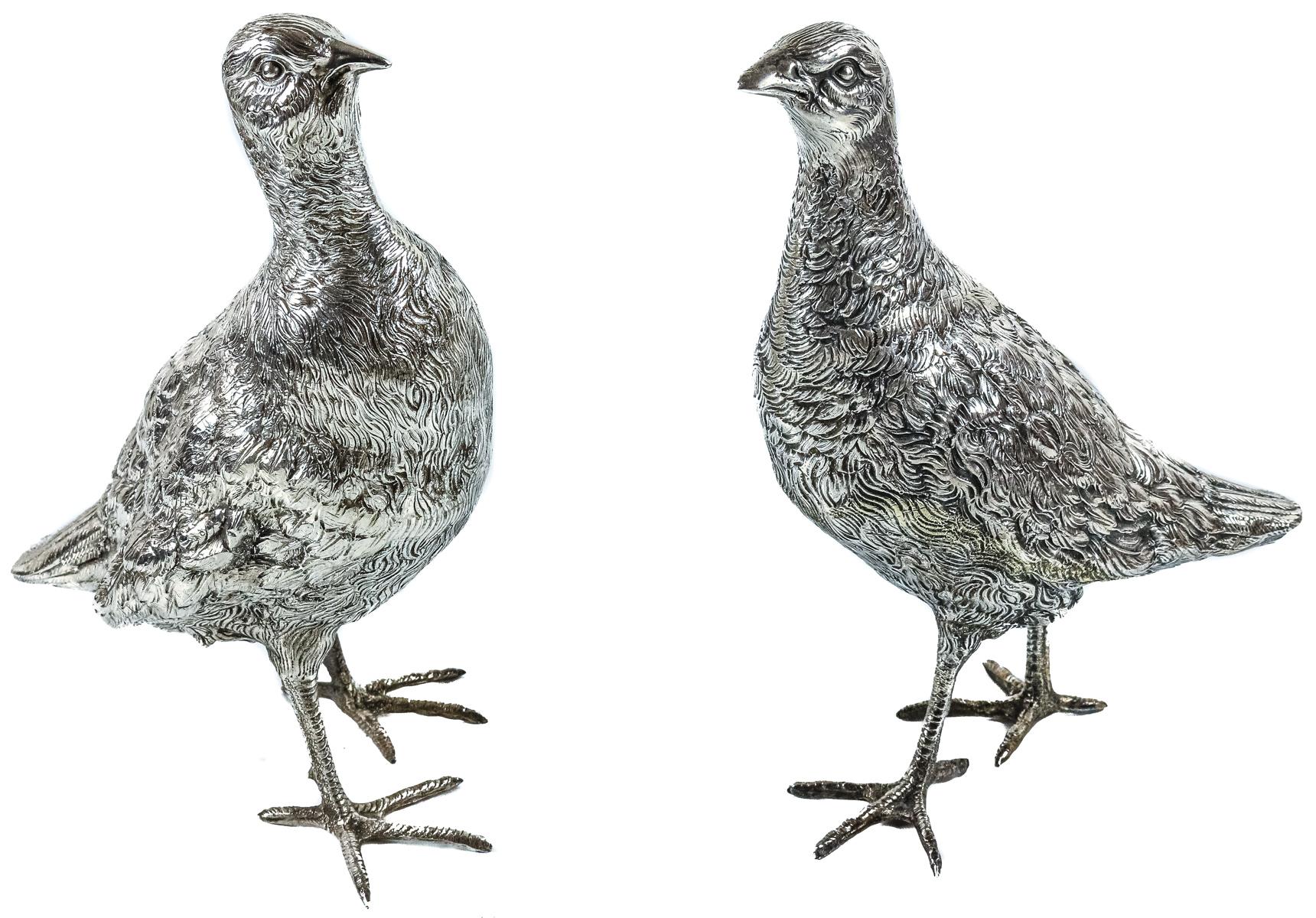 PAREJA DE FIGURAS EN PLATA DE MEDIADOS S.XX