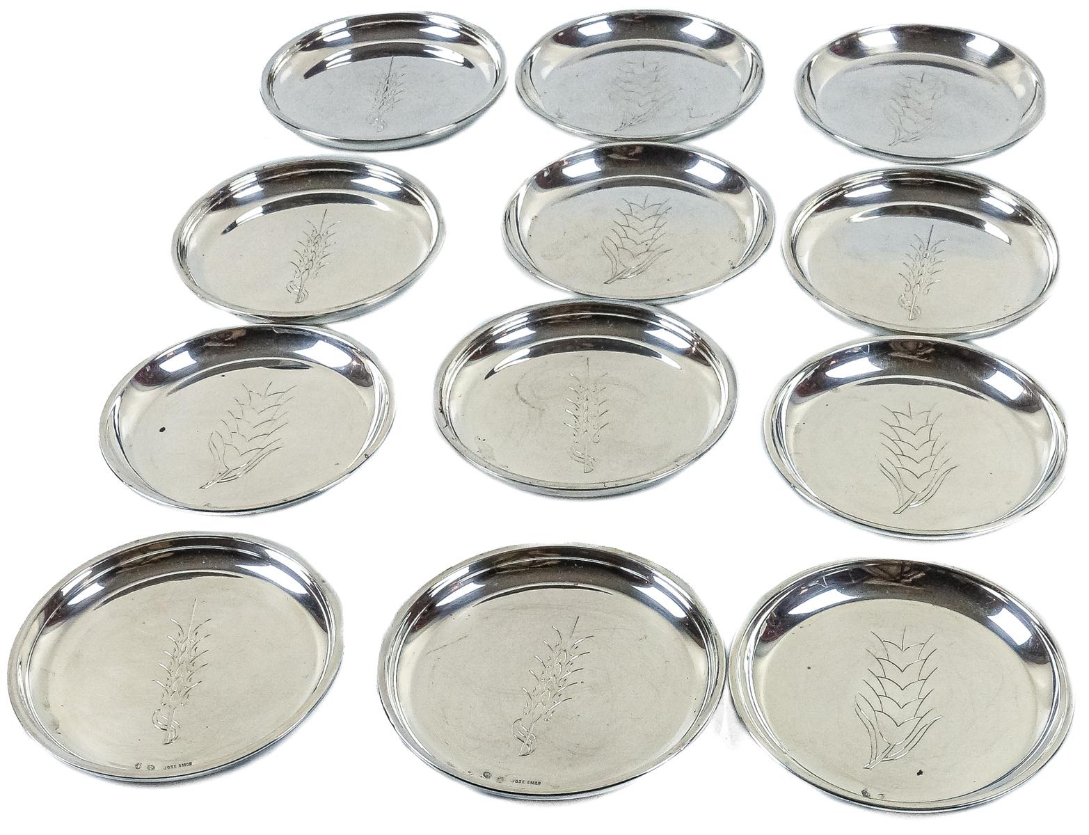 CONJUNTO DE 12 PLATITOS EN PLATA MEDIADOS S.XX