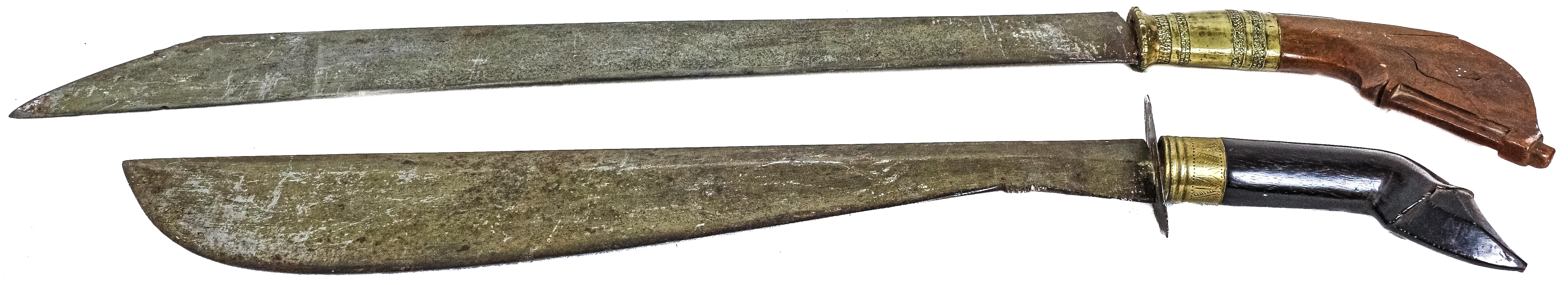 DOS ESPADAS FILIPINAS DE LA PRIMERA MITAD DE SIGLO XX
