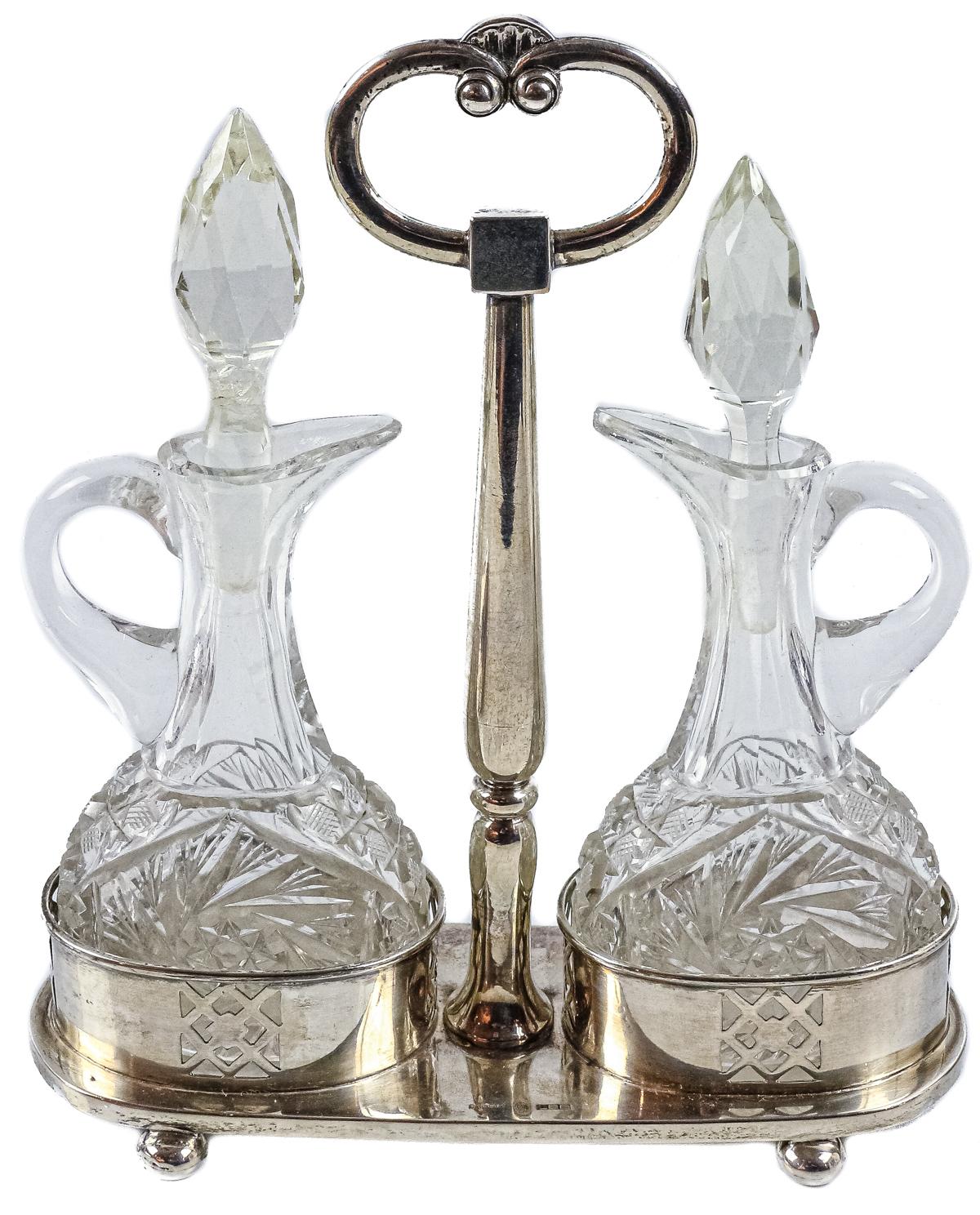 CONJUNTO DE VINAGRERAS EN PLATA DEL PRIMER TERCIO DEL S.XX