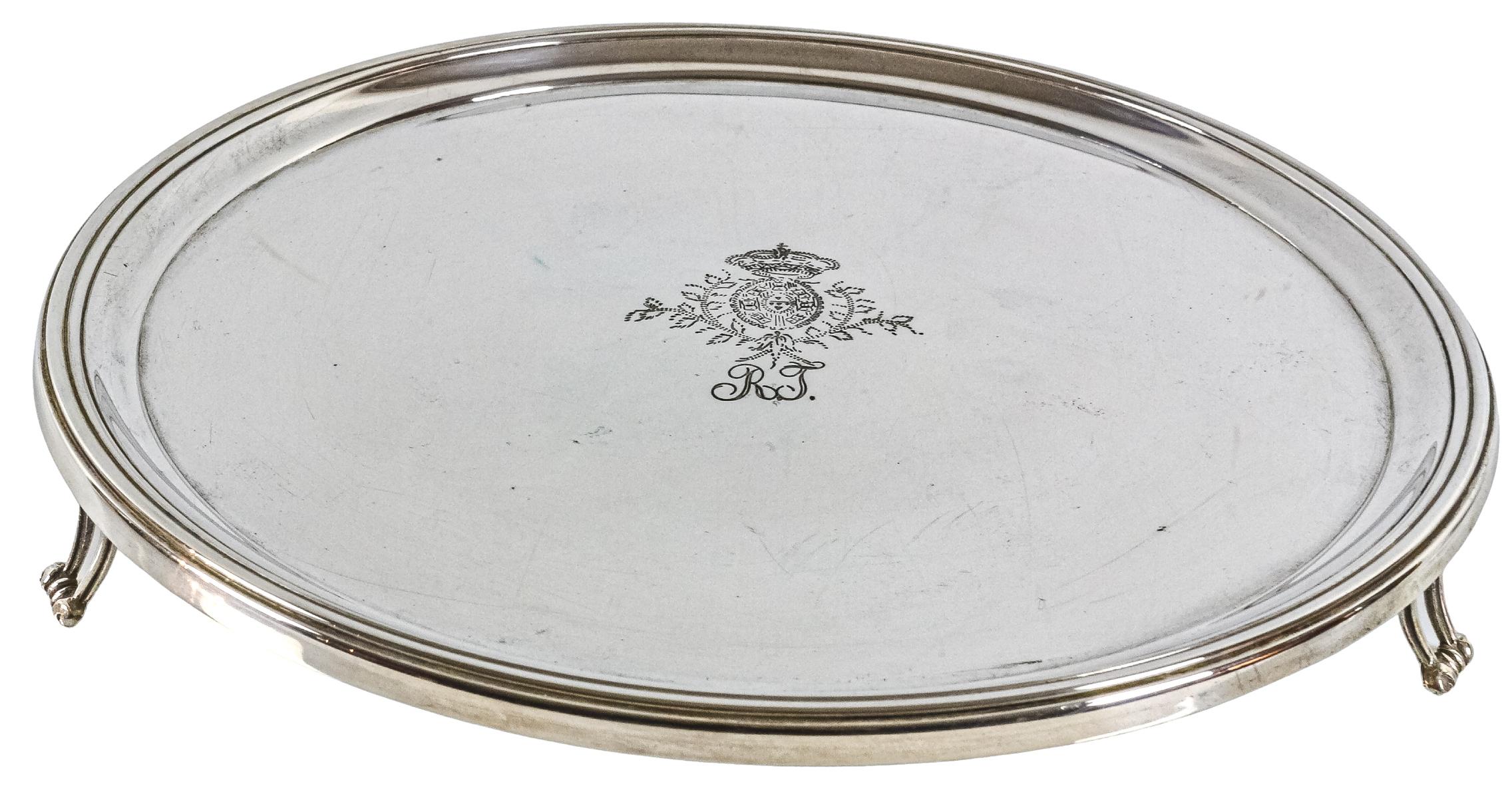 CENTRO DE MESA EN PLATA DE PORTUGAL DEL ÚLTIMO TERCIO S.XX