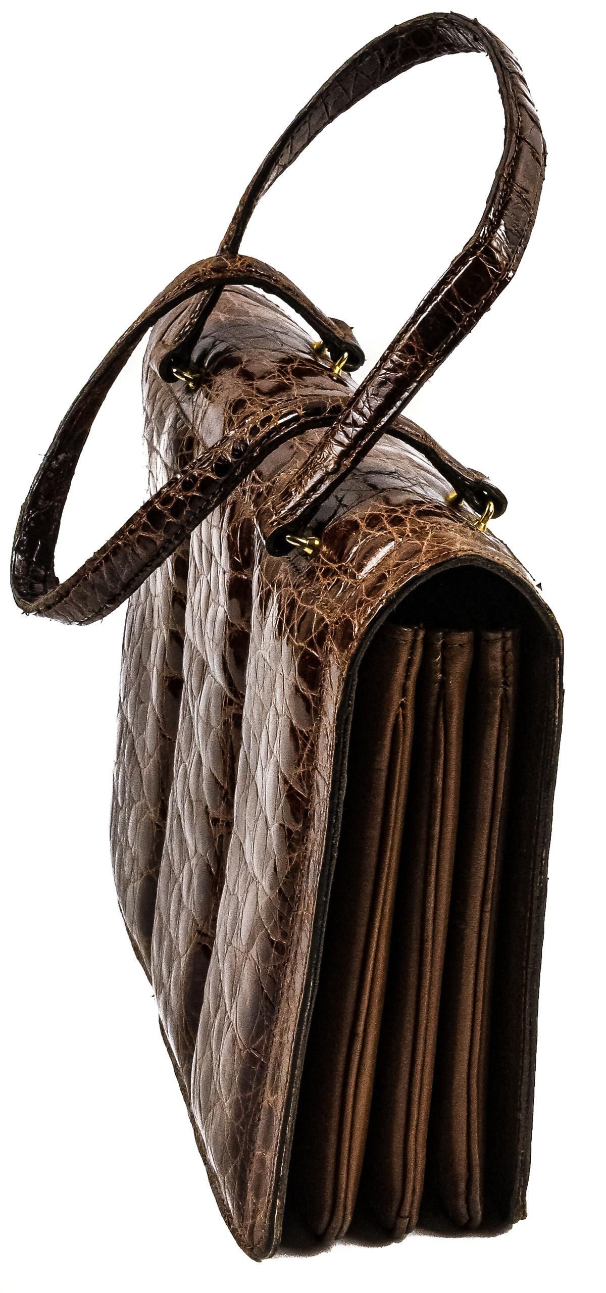 BOLSO EN PIEL DE COCODRILO DE LOS AÑOS 60