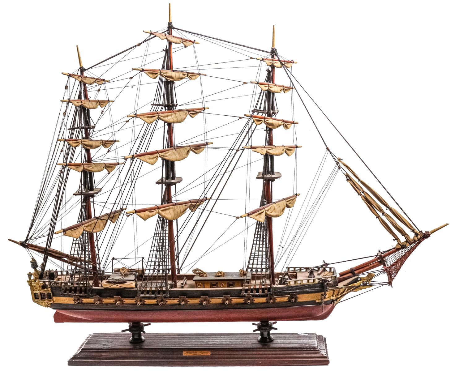 MAQUETA DE FRAGATA DE LA SEGUNDA MITAD DEL S.XX