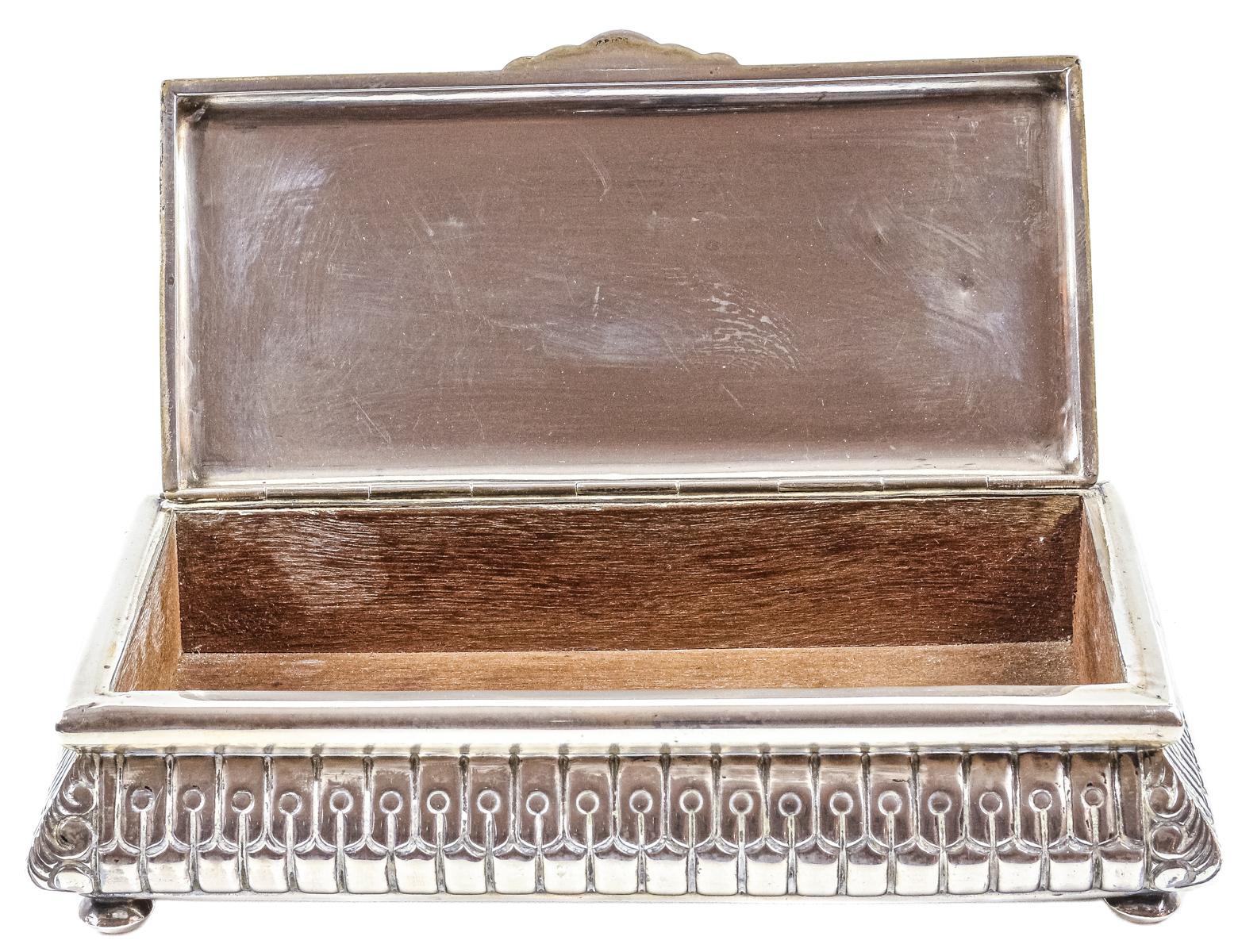 CAJA JOYERO EN PLATA DE MEDIADOS DEL S.XX